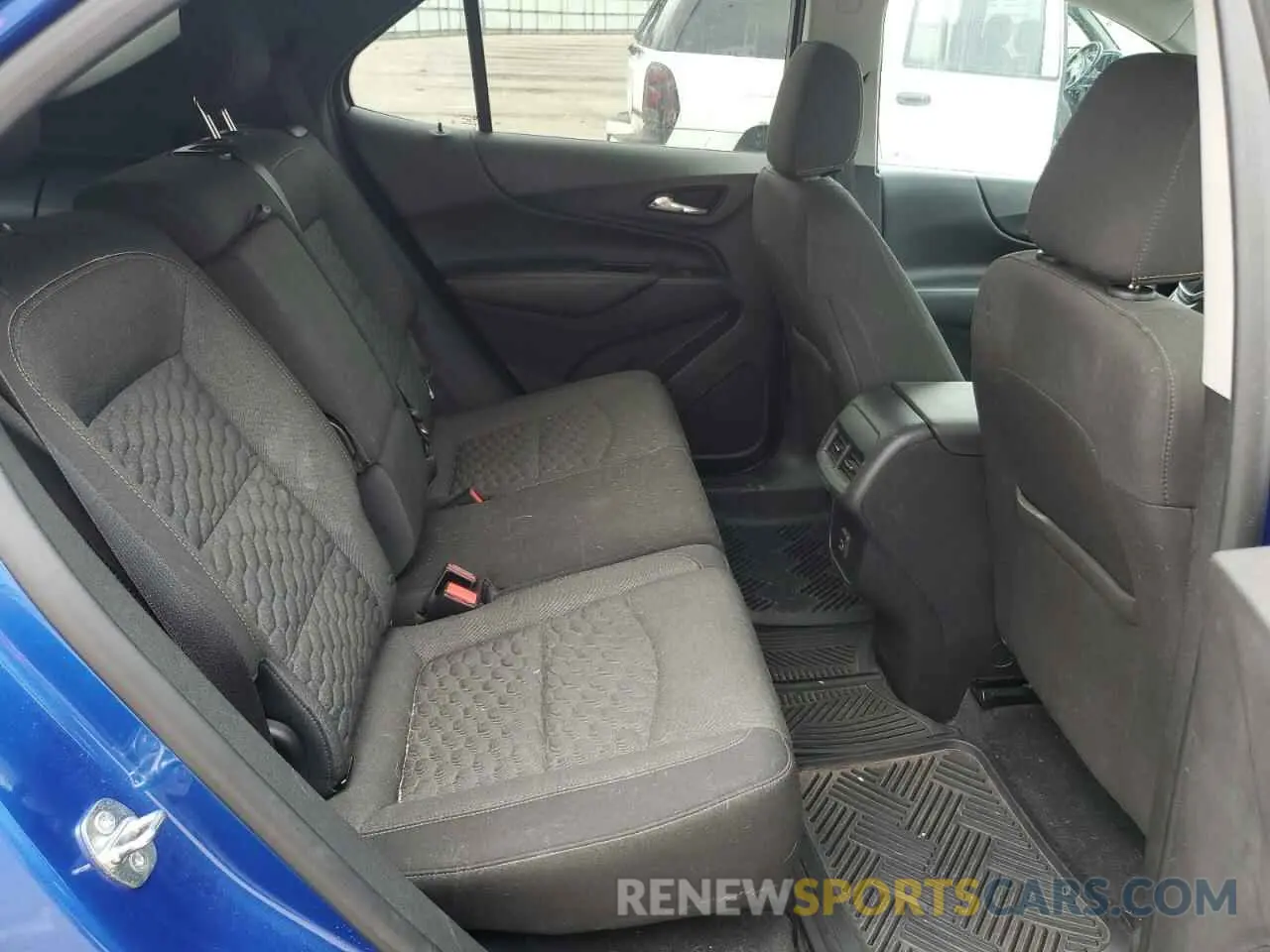 11 Photograph of a damaged car 3GNAXKEV7KS599126 CHEVROLET EQUINOX 2019