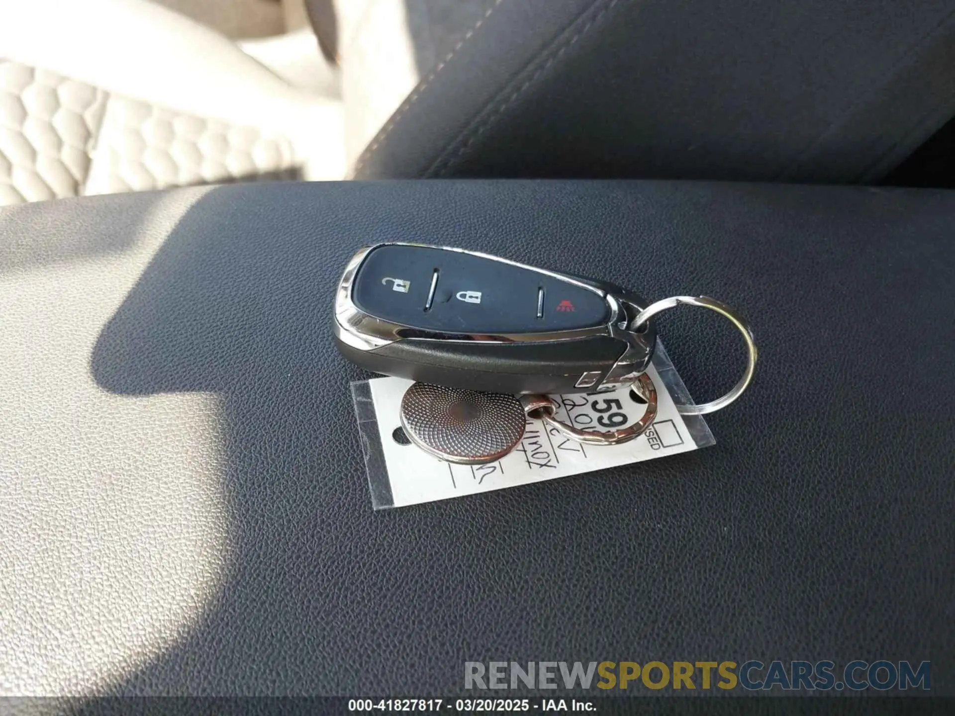 11 Photograph of a damaged car 3GNAXKEV7KS663049 CHEVROLET EQUINOX 2019