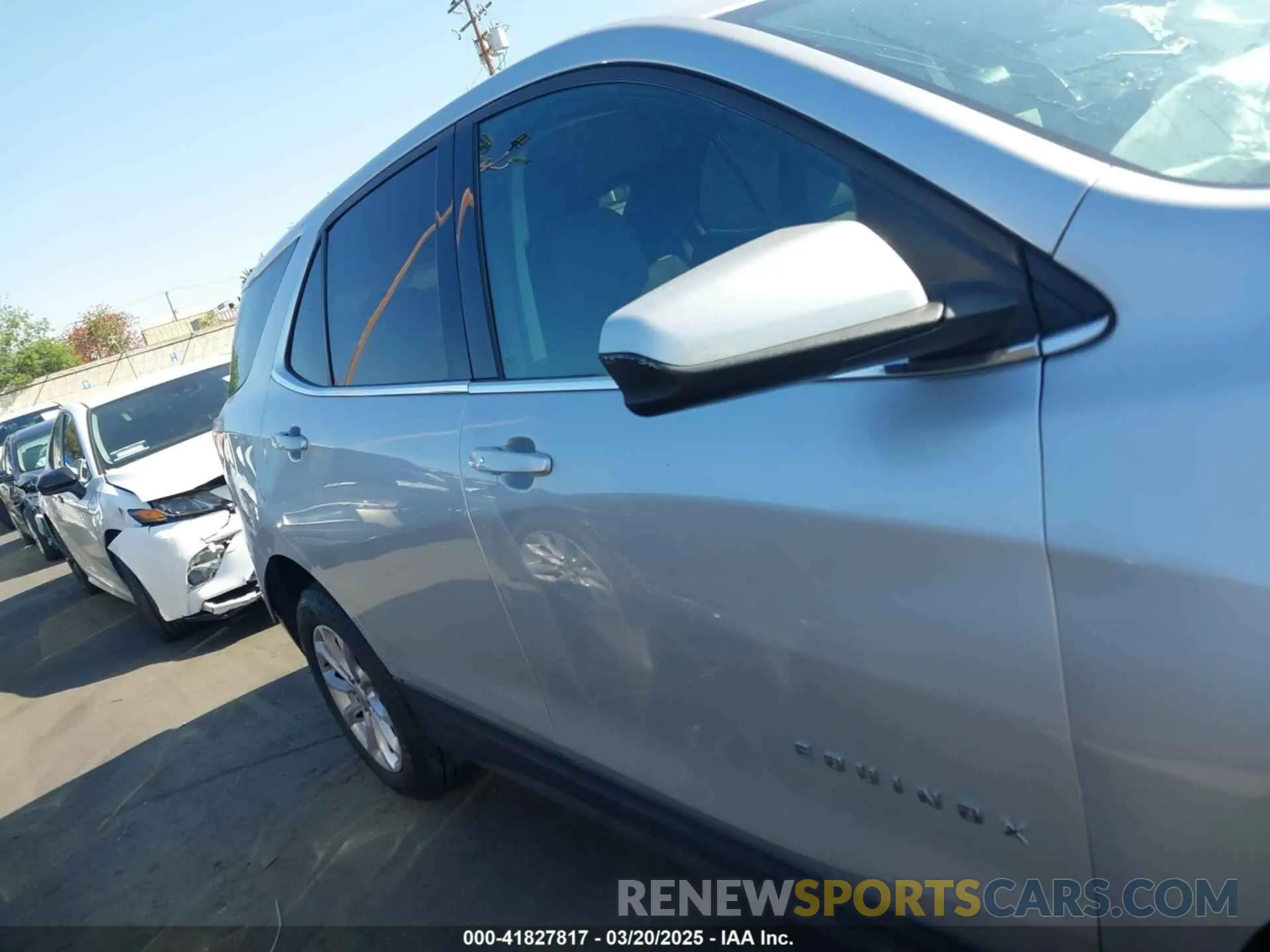 13 Photograph of a damaged car 3GNAXKEV7KS663049 CHEVROLET EQUINOX 2019