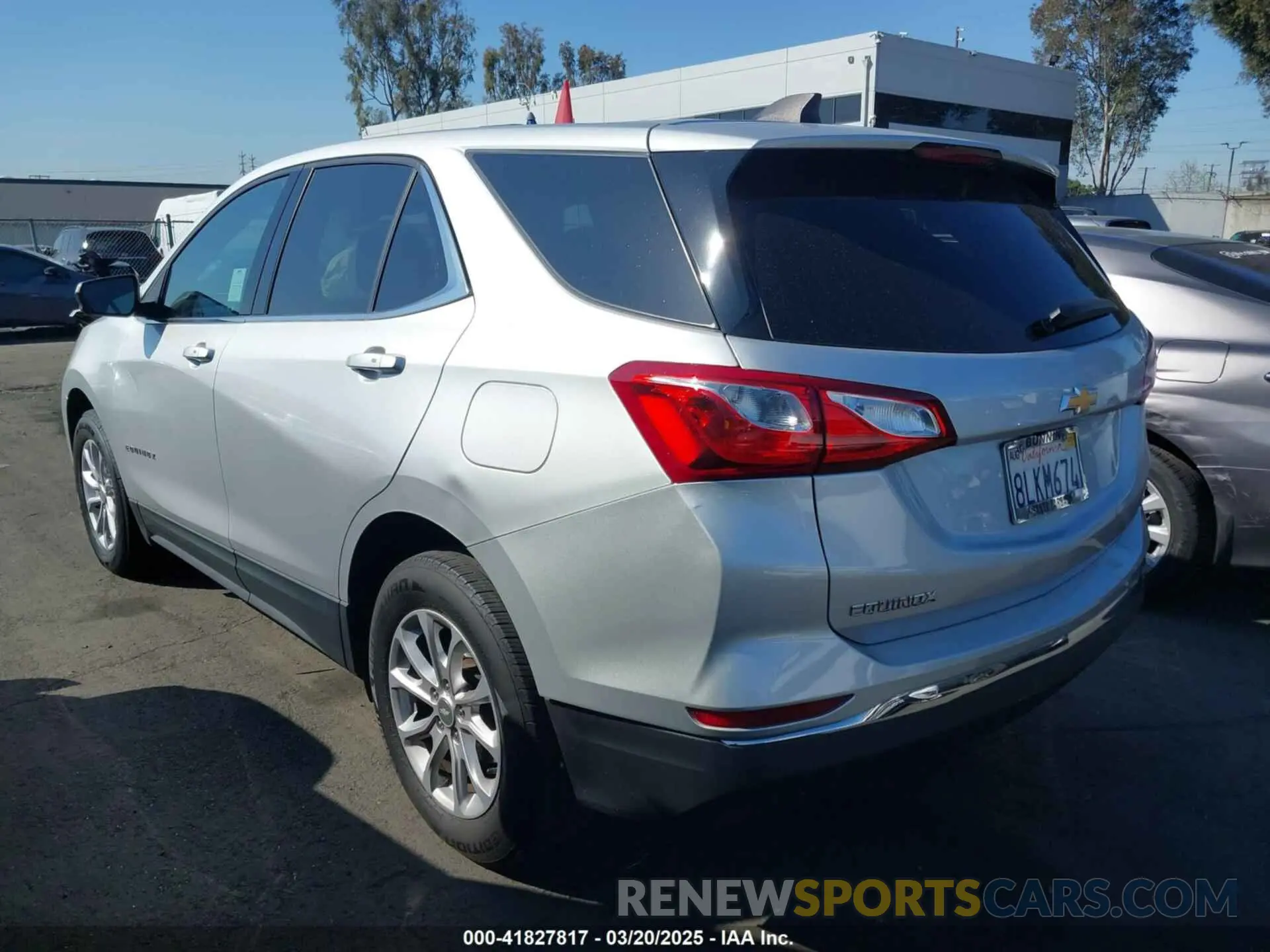 3 Photograph of a damaged car 3GNAXKEV7KS663049 CHEVROLET EQUINOX 2019