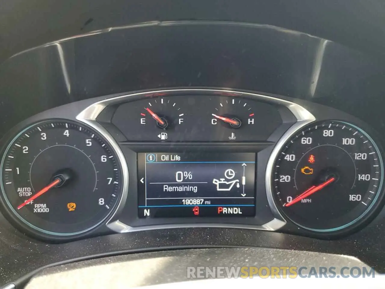 9 Photograph of a damaged car 3GNAXKEV8KL258621 CHEVROLET EQUINOX 2019