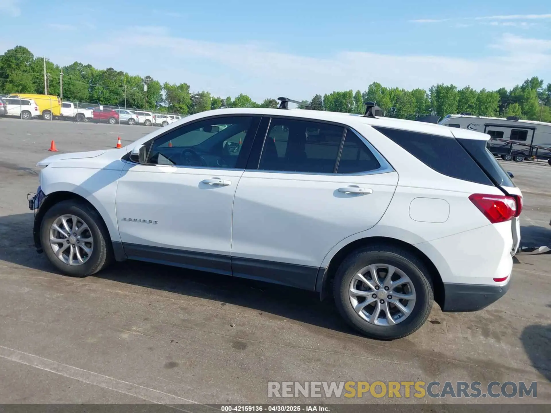 14 Photograph of a damaged car 3GNAXKEV8KS599992 CHEVROLET EQUINOX 2019