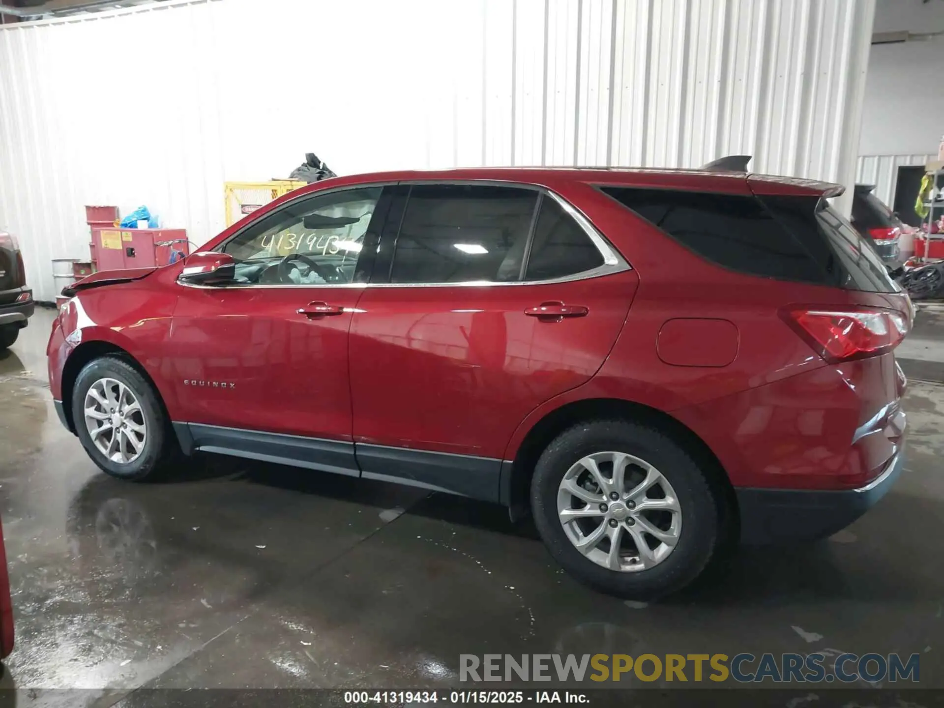 13 Photograph of a damaged car 3GNAXKEV8KS668387 CHEVROLET EQUINOX 2019