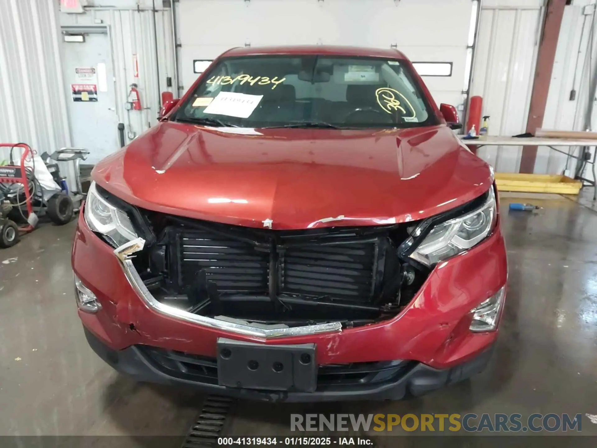 6 Photograph of a damaged car 3GNAXKEV8KS668387 CHEVROLET EQUINOX 2019