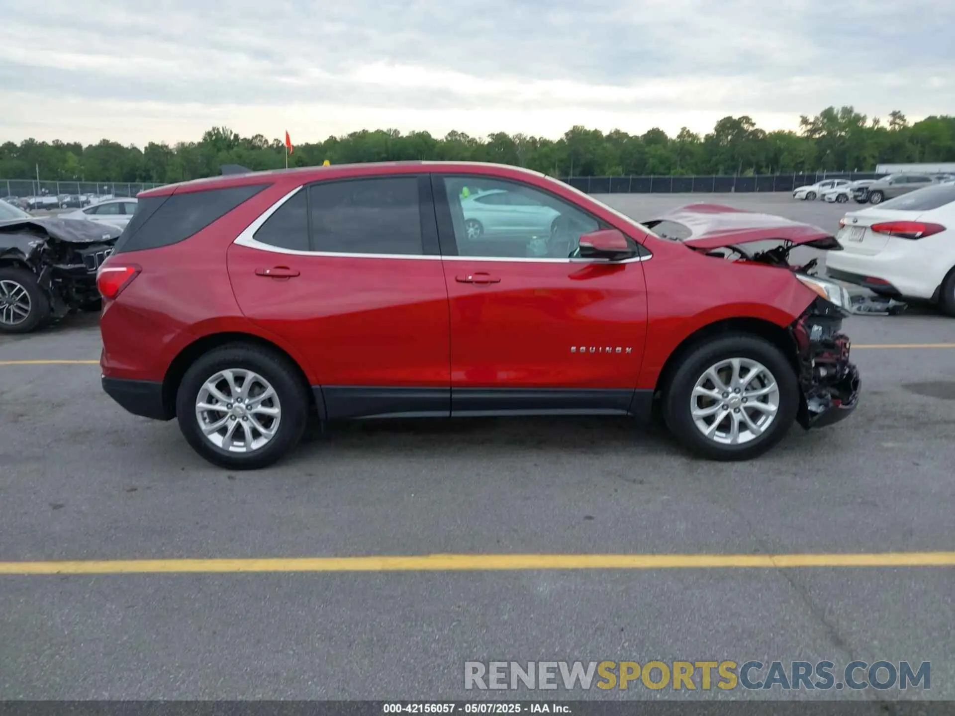 13 Photograph of a damaged car 3GNAXKEV8KS674187 CHEVROLET EQUINOX 2019