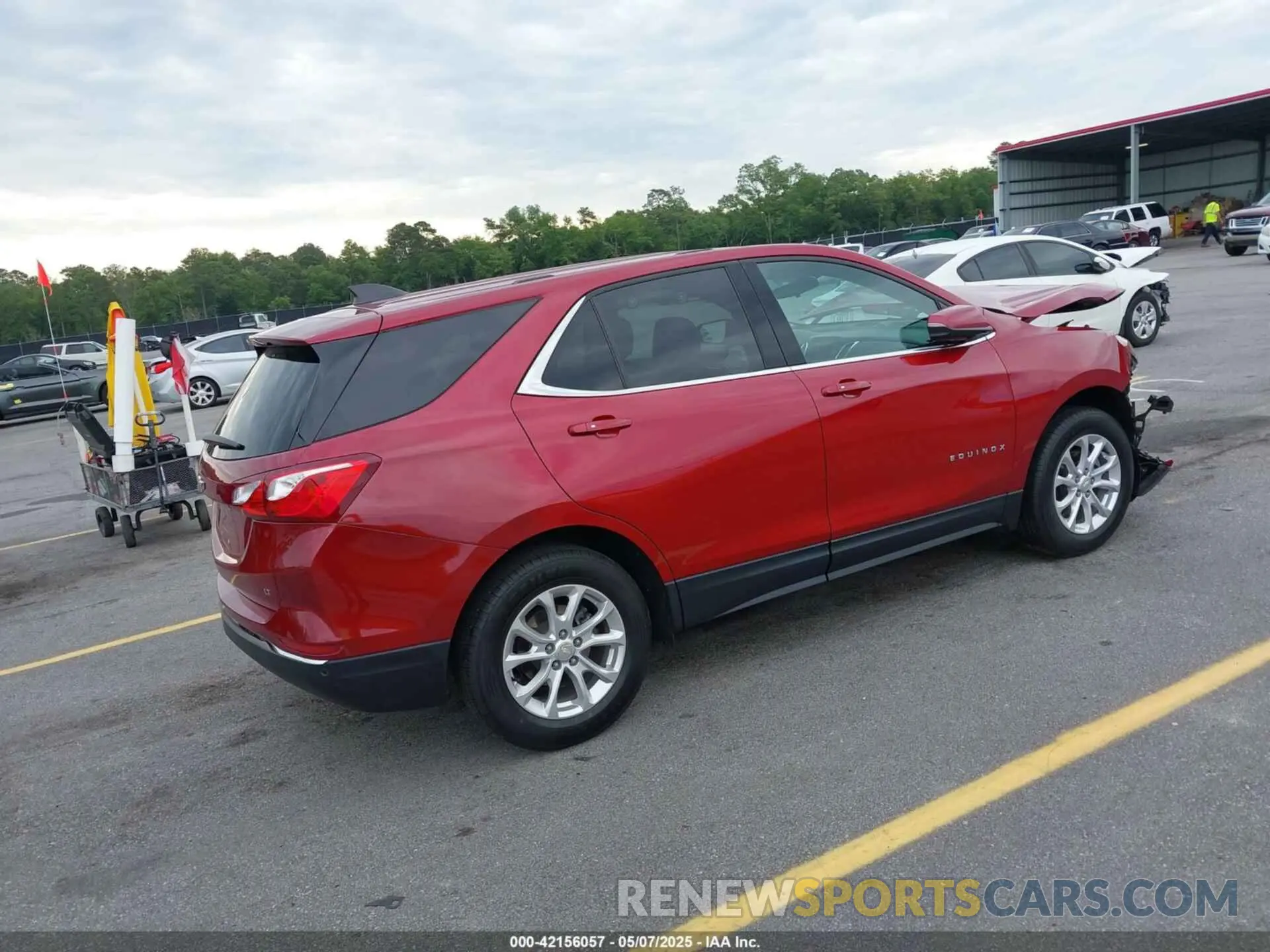 4 Photograph of a damaged car 3GNAXKEV8KS674187 CHEVROLET EQUINOX 2019