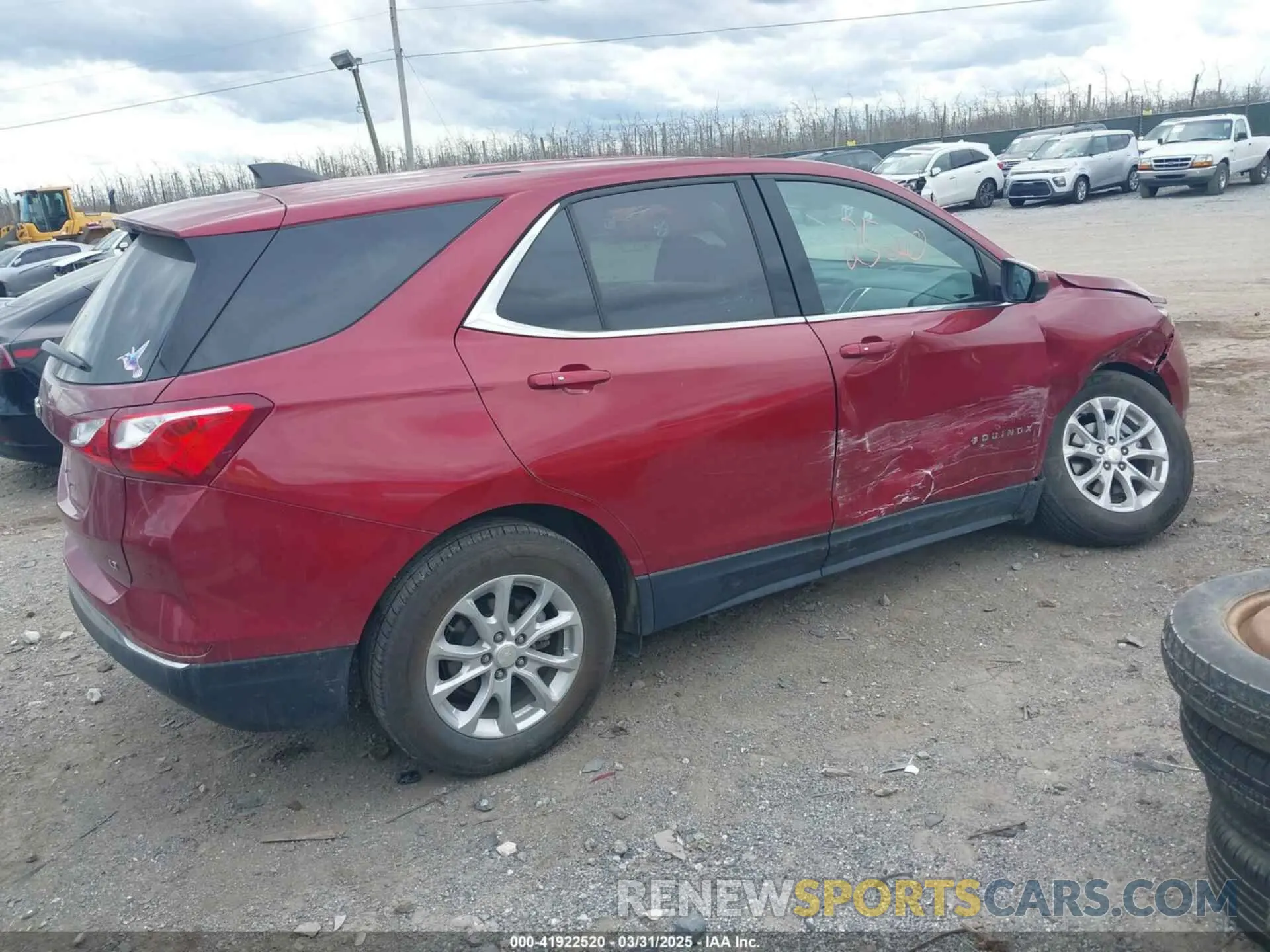 4 Photograph of a damaged car 3GNAXKEV9KL145180 CHEVROLET EQUINOX 2019