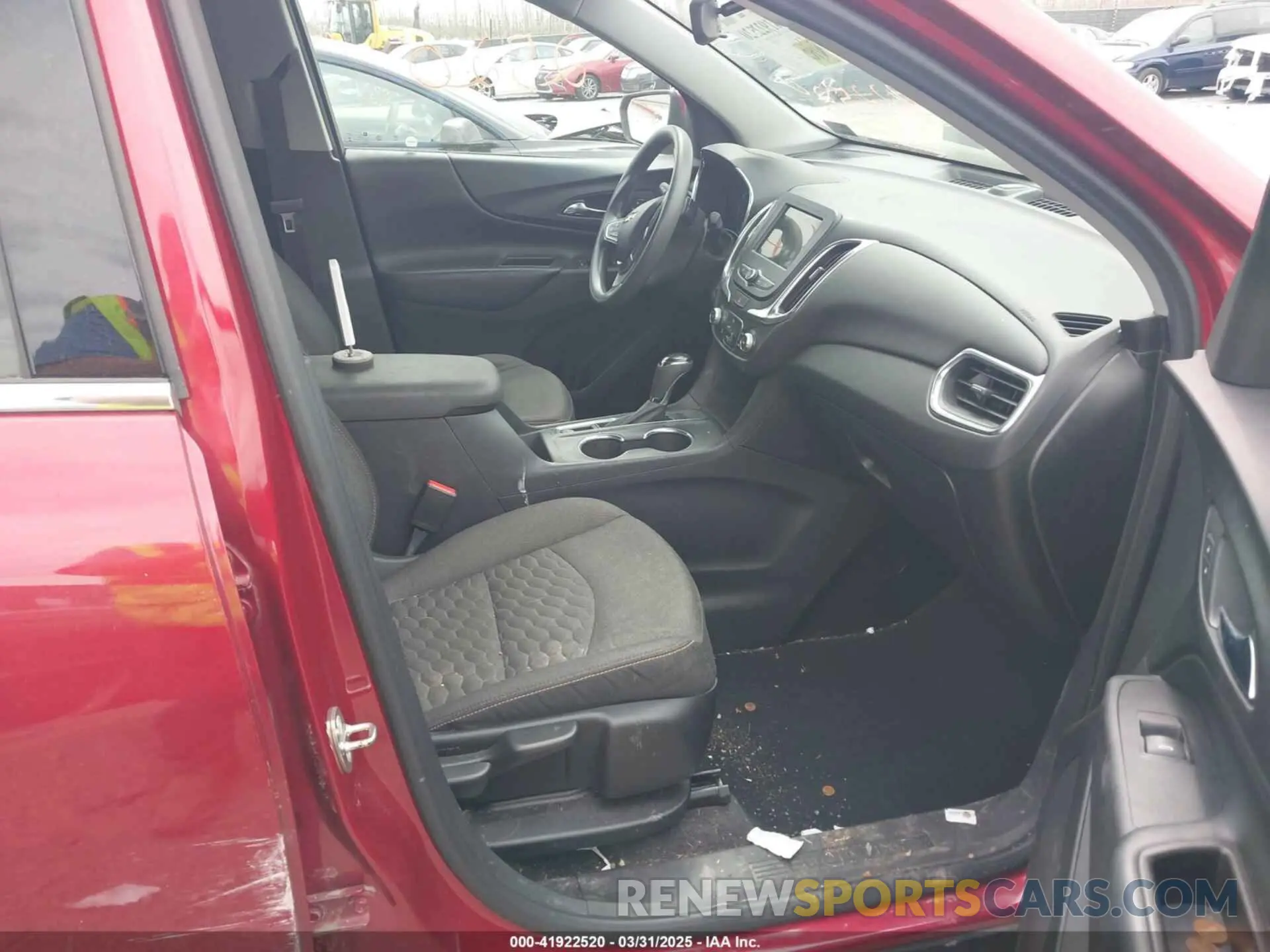 5 Photograph of a damaged car 3GNAXKEV9KL145180 CHEVROLET EQUINOX 2019