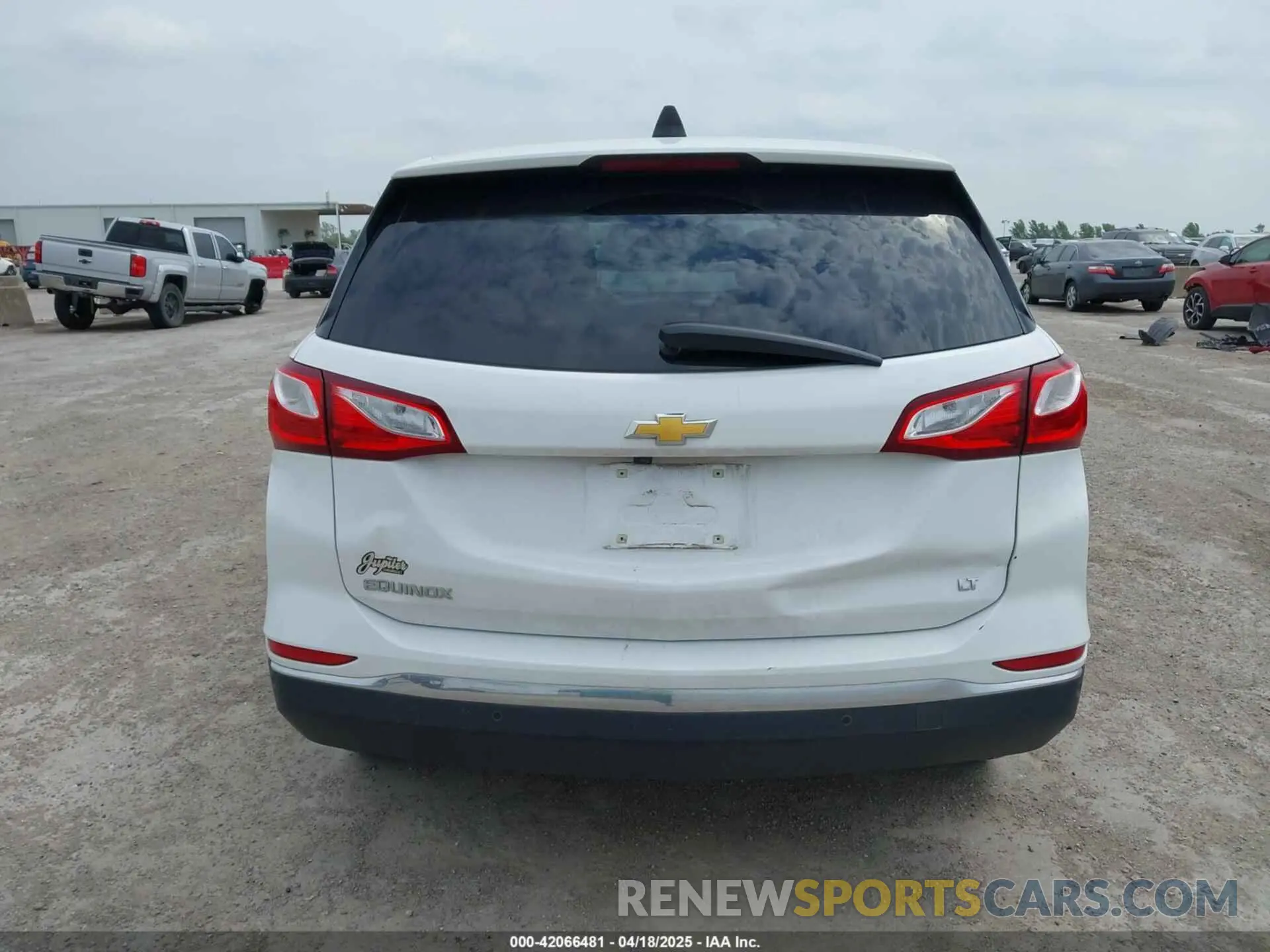 16 Photograph of a damaged car 3GNAXKEV9KL180494 CHEVROLET EQUINOX 2019
