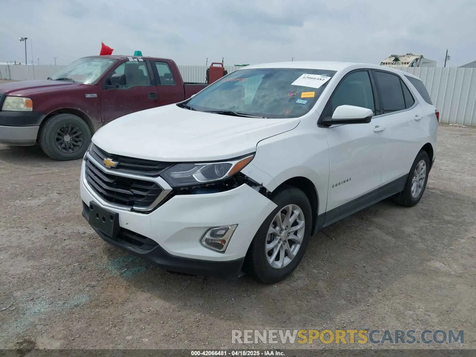2 Photograph of a damaged car 3GNAXKEV9KL180494 CHEVROLET EQUINOX 2019