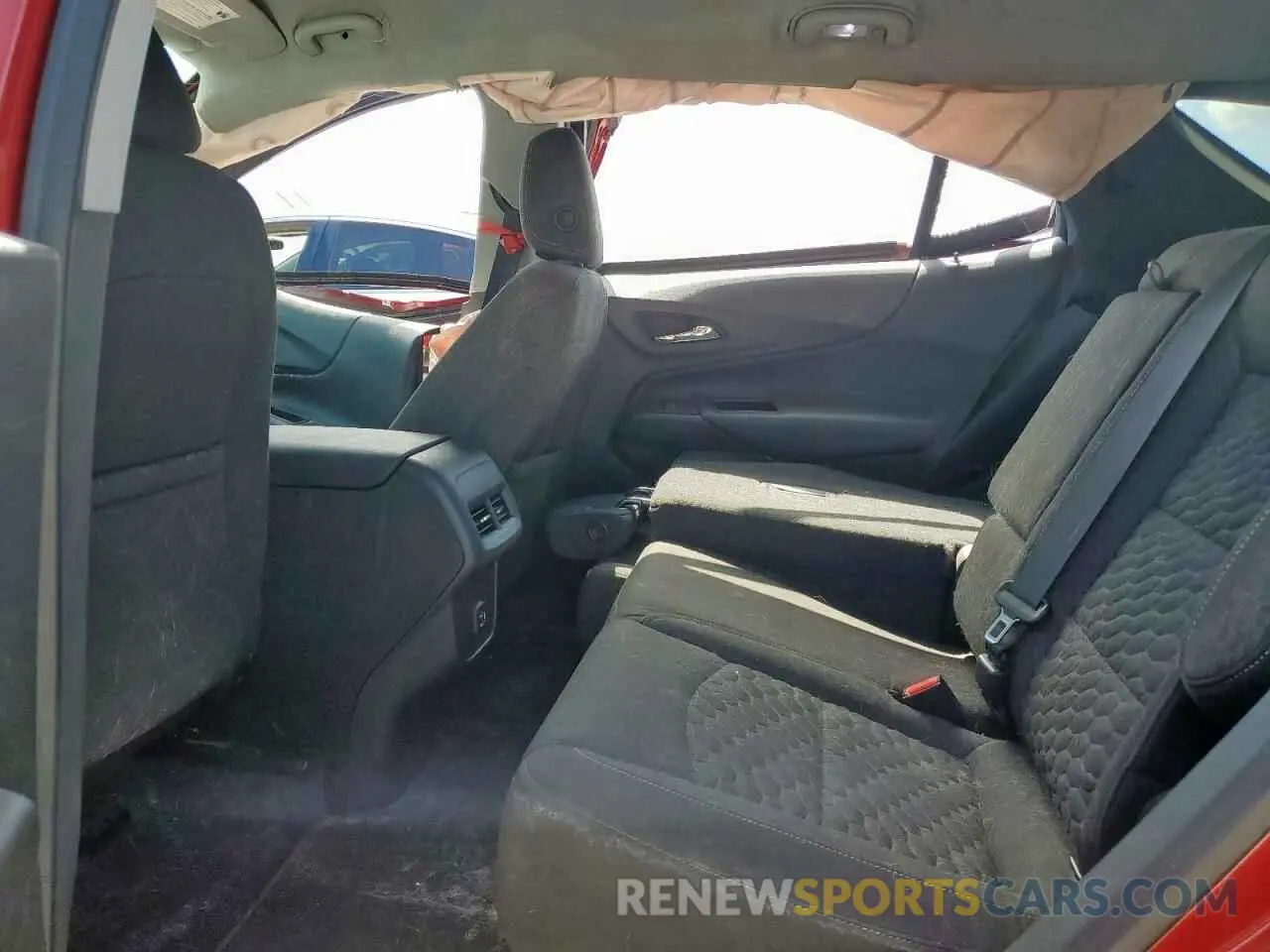 11 Photograph of a damaged car 3GNAXKEV9KL201912 CHEVROLET EQUINOX 2019