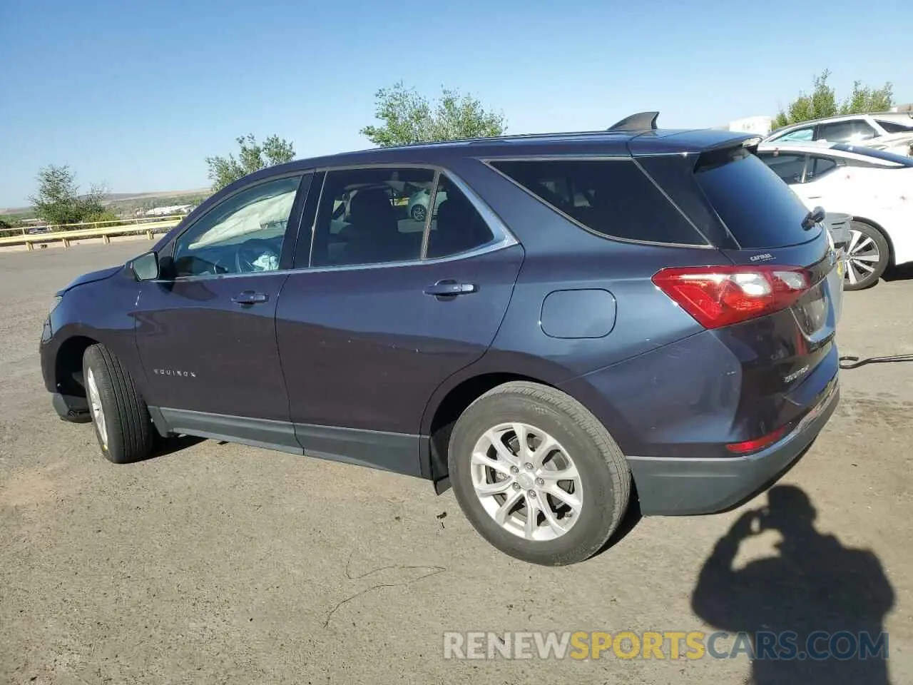 2 Photograph of a damaged car 3GNAXKEV9KL265786 CHEVROLET EQUINOX 2019