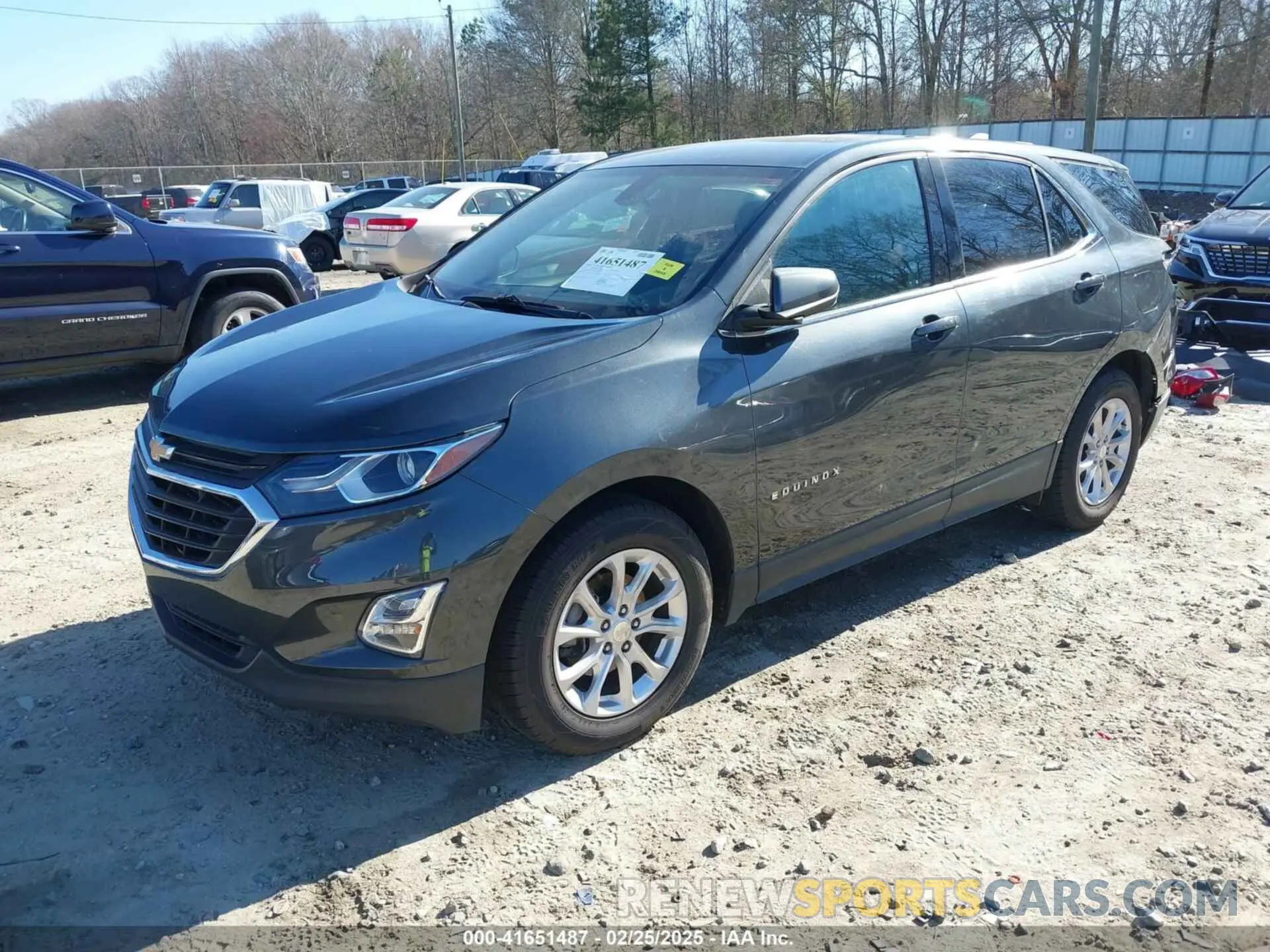 2 Photograph of a damaged car 3GNAXKEV9KL280305 CHEVROLET EQUINOX 2019