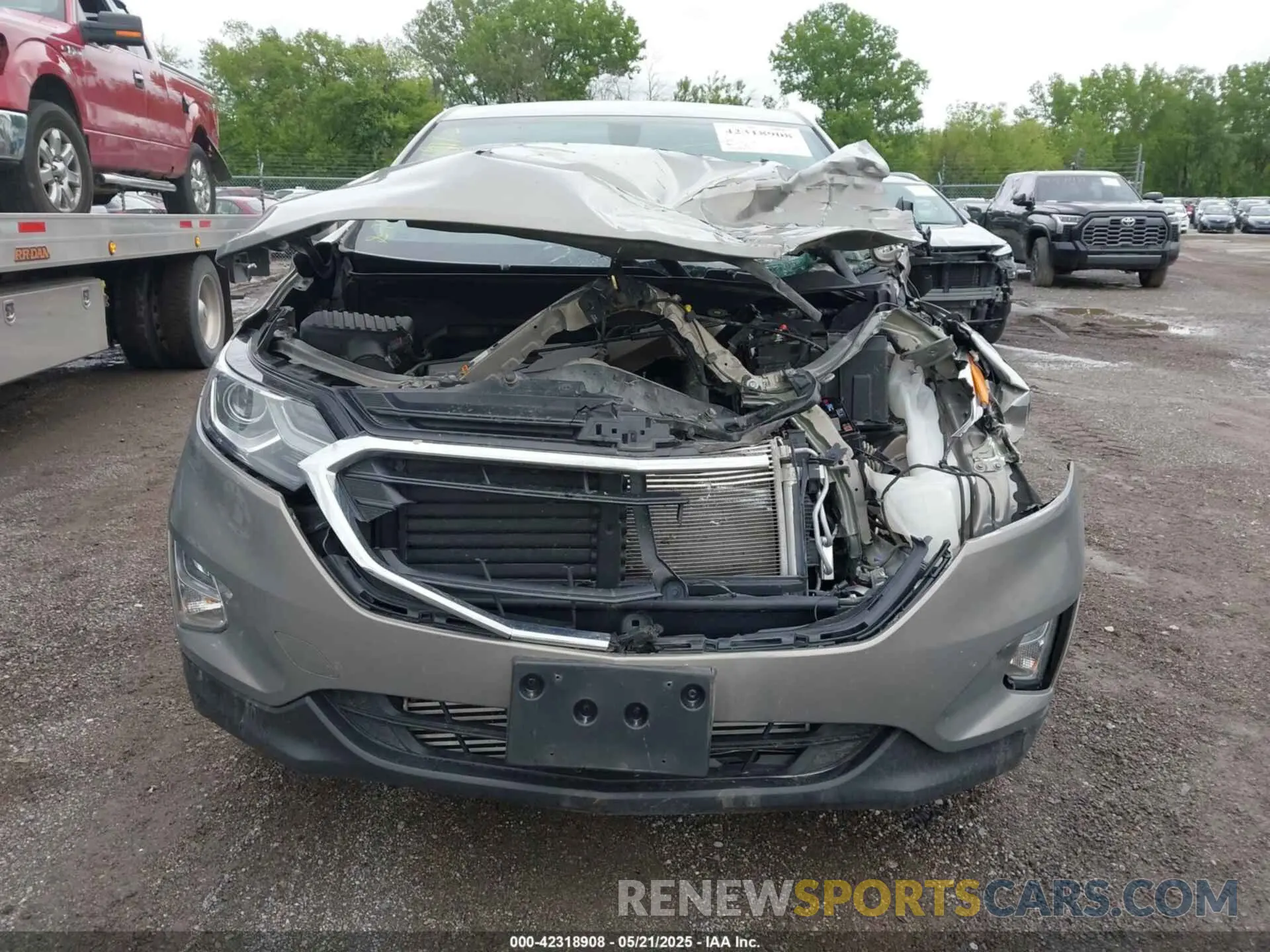 13 Photograph of a damaged car 3GNAXKEV9KS509328 CHEVROLET EQUINOX 2019