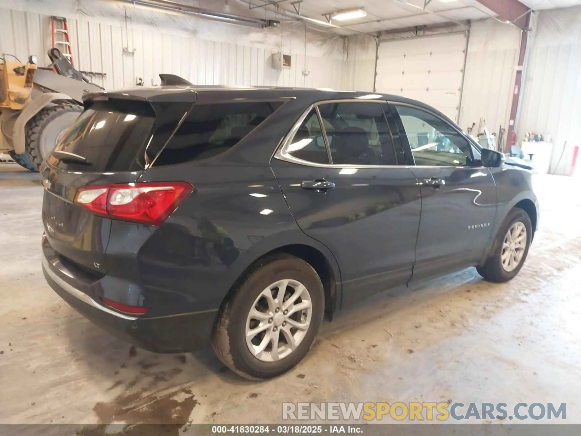 4 Photograph of a damaged car 3GNAXKEV9KS509961 CHEVROLET EQUINOX 2019