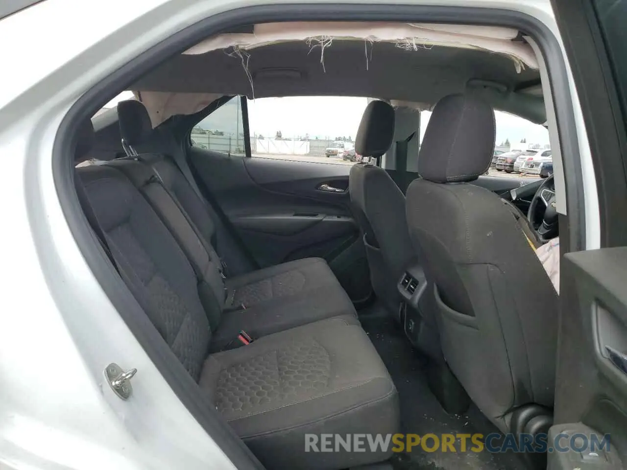 11 Photograph of a damaged car 3GNAXKEV9KS515548 CHEVROLET EQUINOX 2019