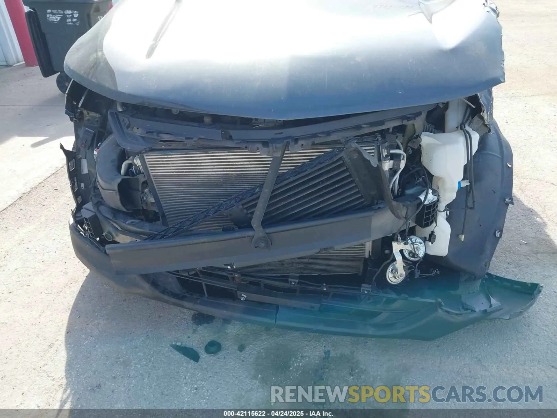 6 Photograph of a damaged car 3GNAXKEV9KS568542 CHEVROLET EQUINOX 2019