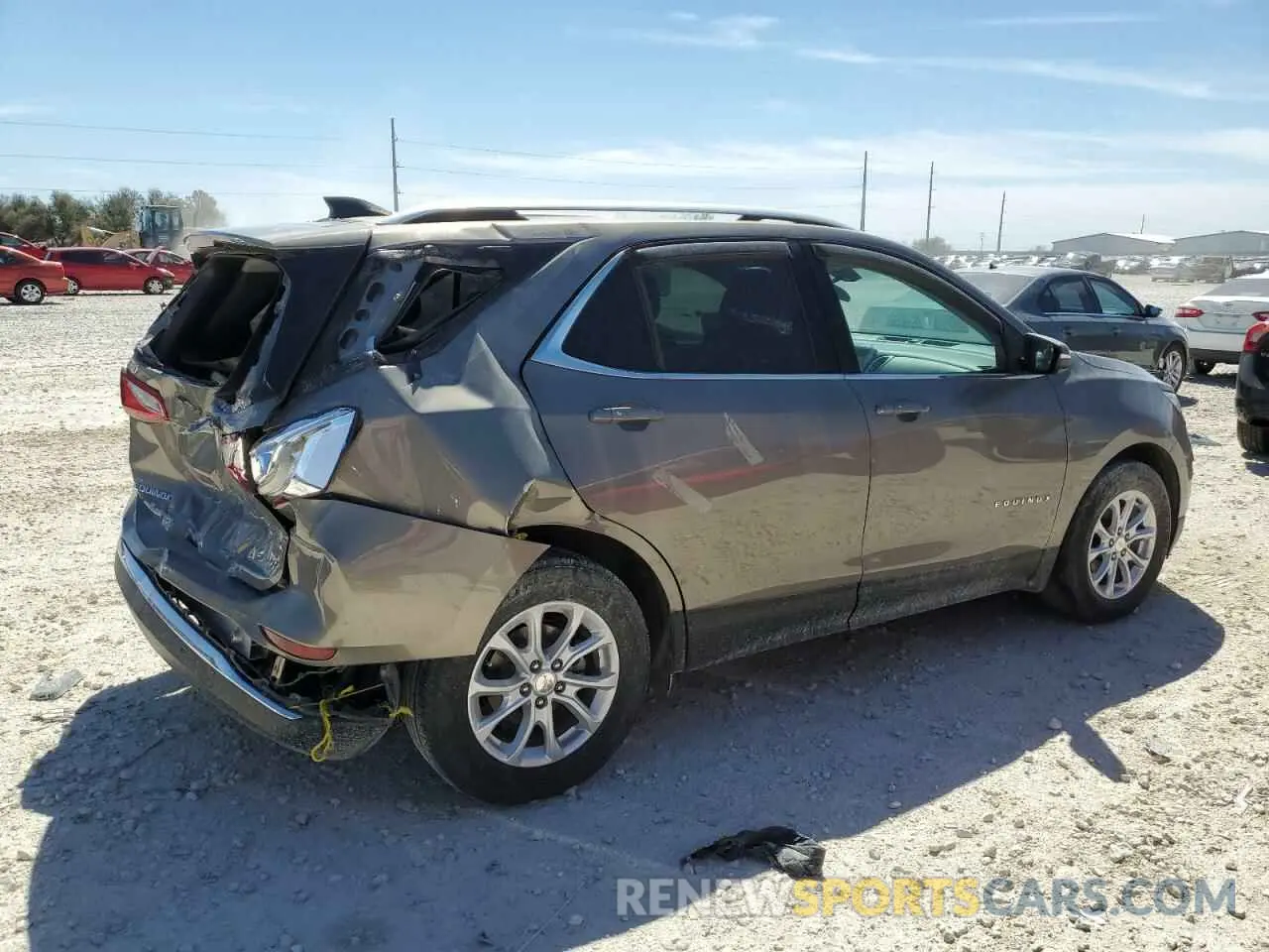 3 Photograph of a damaged car 3GNAXKEV9KS584384 CHEVROLET EQUINOX 2019