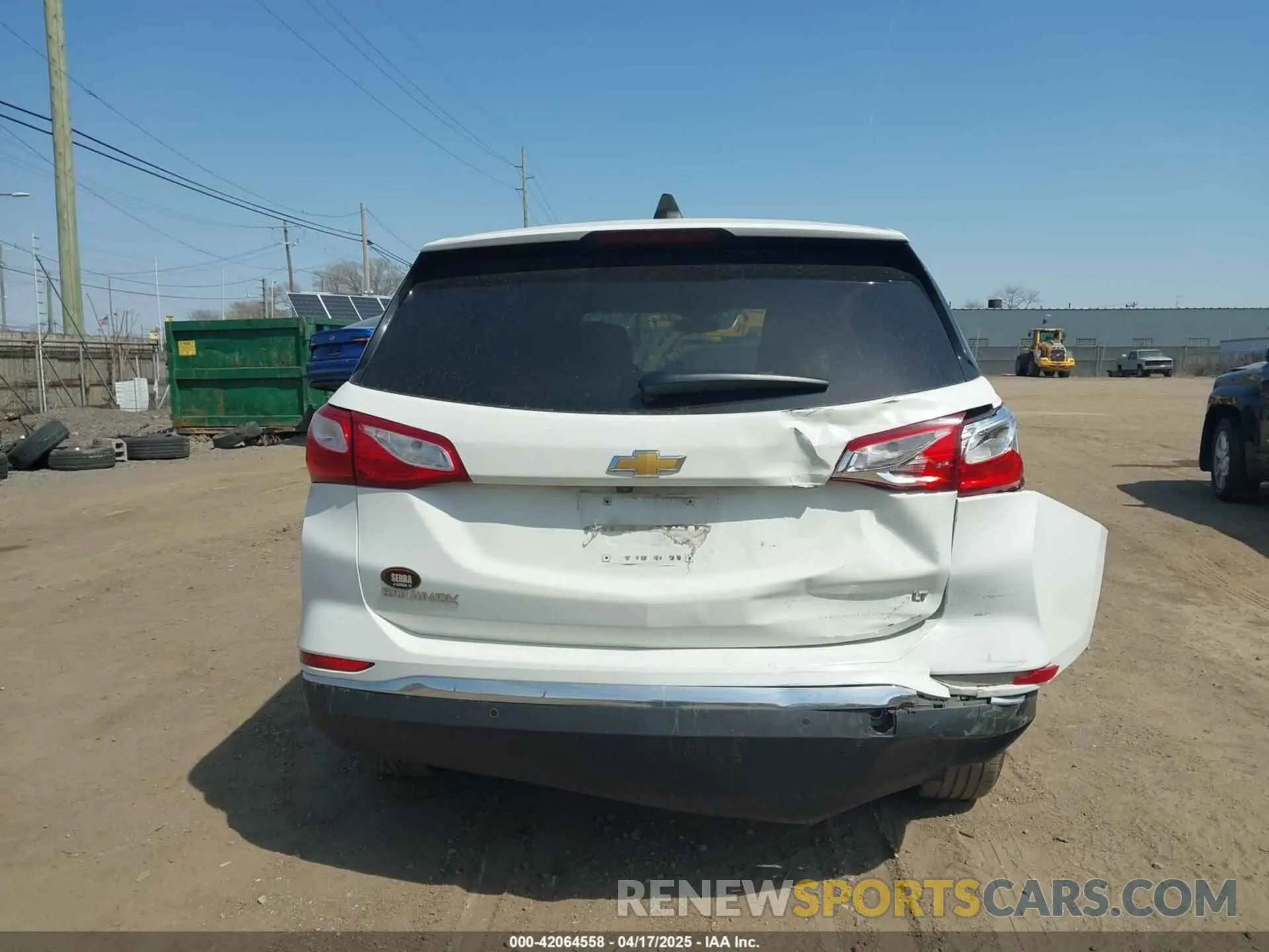 17 Photograph of a damaged car 3GNAXKEV9KS590704 CHEVROLET EQUINOX 2019