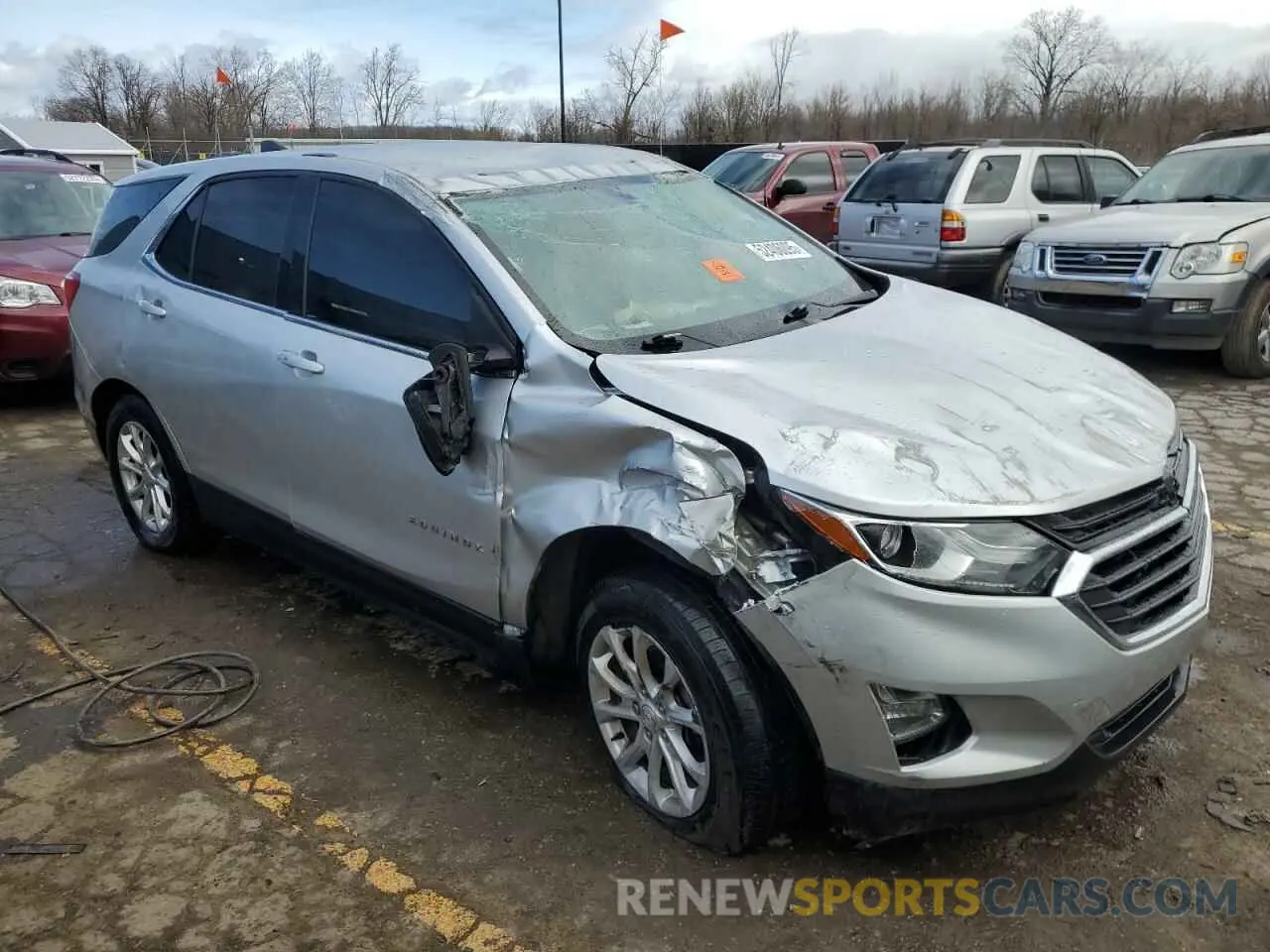4 Photograph of a damaged car 3GNAXKEV9KS592534 CHEVROLET EQUINOX 2019