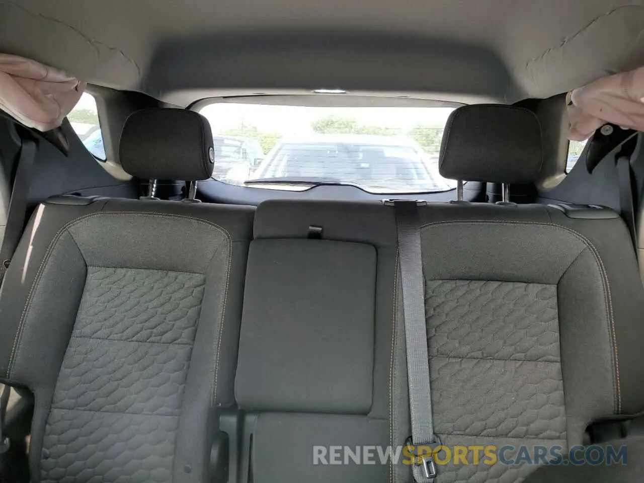 10 Photograph of a damaged car 3GNAXKEV9KS618064 CHEVROLET EQUINOX 2019