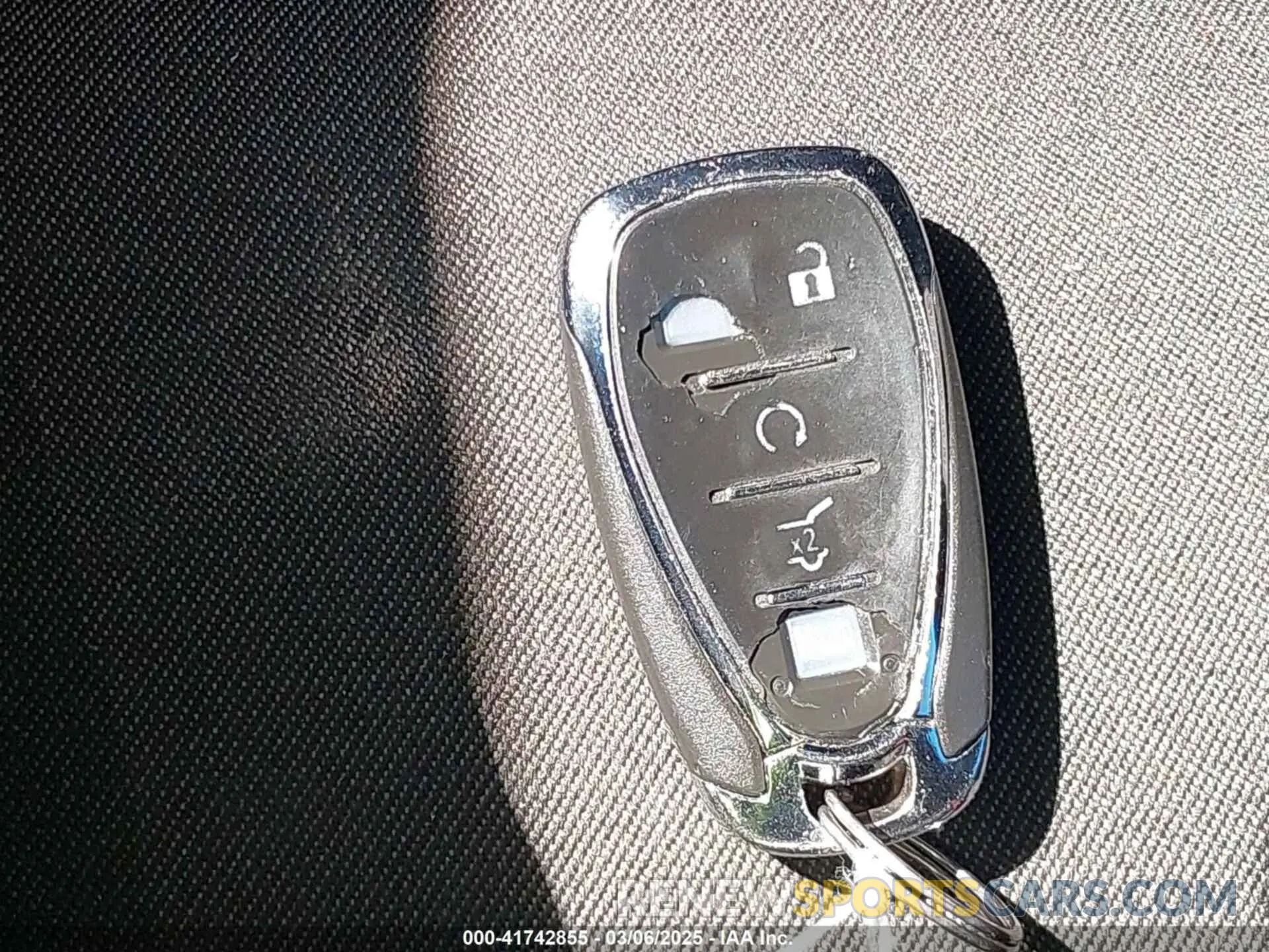11 Photograph of a damaged car 3GNAXKEV9KS655471 CHEVROLET EQUINOX 2019