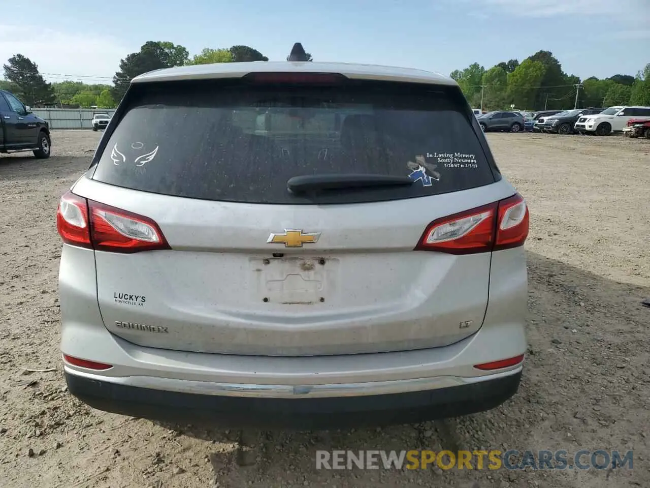 6 Photograph of a damaged car 3GNAXKEVXKL144748 CHEVROLET EQUINOX 2019