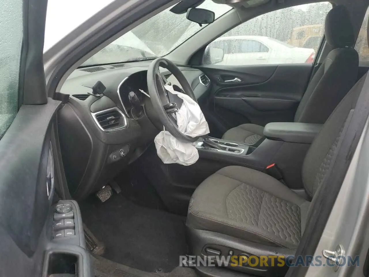 7 Photograph of a damaged car 3GNAXKEVXKL204656 CHEVROLET EQUINOX 2019