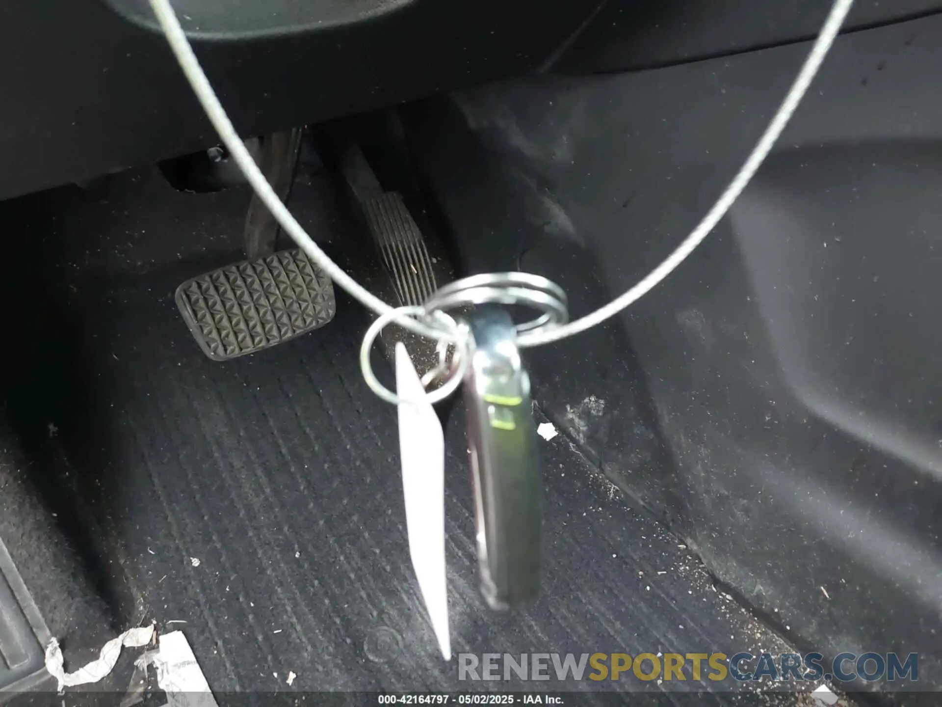 11 Photograph of a damaged car 3GNAXKEVXKL315854 CHEVROLET EQUINOX 2019