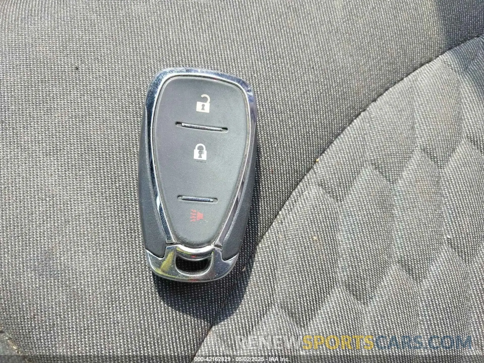 11 Photograph of a damaged car 3GNAXKEVXKS524596 CHEVROLET EQUINOX 2019