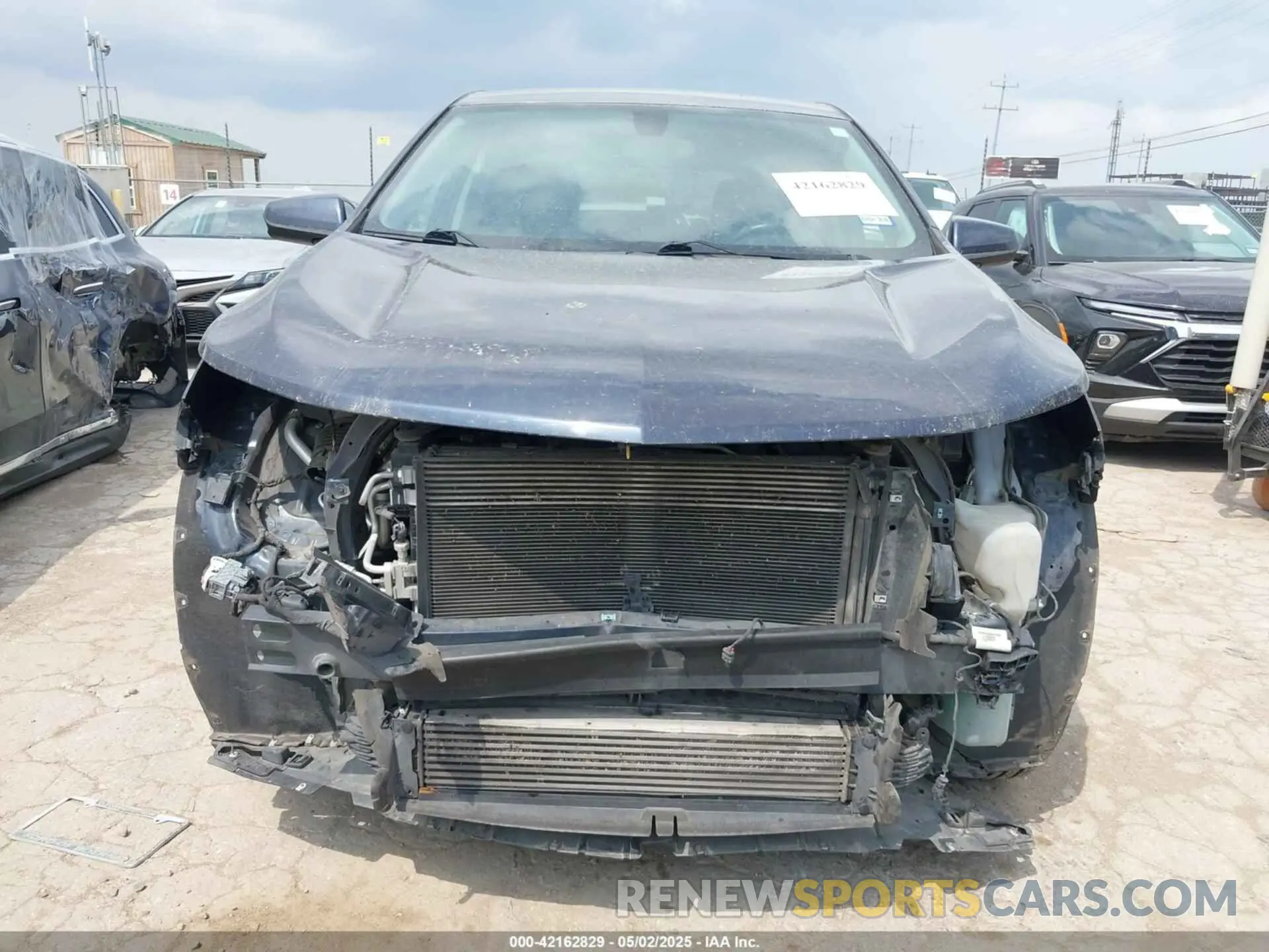 6 Photograph of a damaged car 3GNAXKEVXKS524596 CHEVROLET EQUINOX 2019