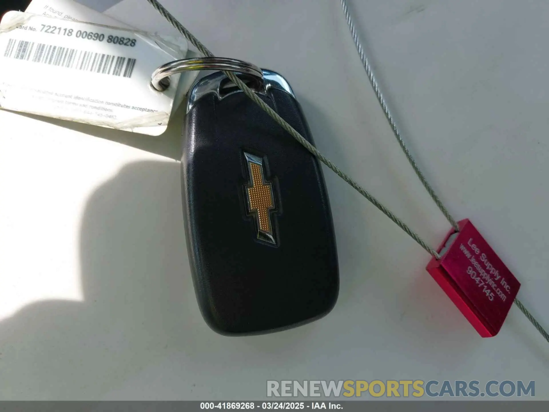 11 Photograph of a damaged car 3GNAXKEVXKS526087 CHEVROLET EQUINOX 2019