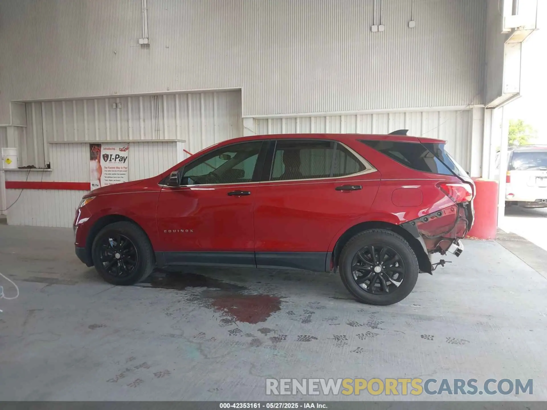 14 Photograph of a damaged car 3GNAXKEVXKS585883 CHEVROLET EQUINOX 2019