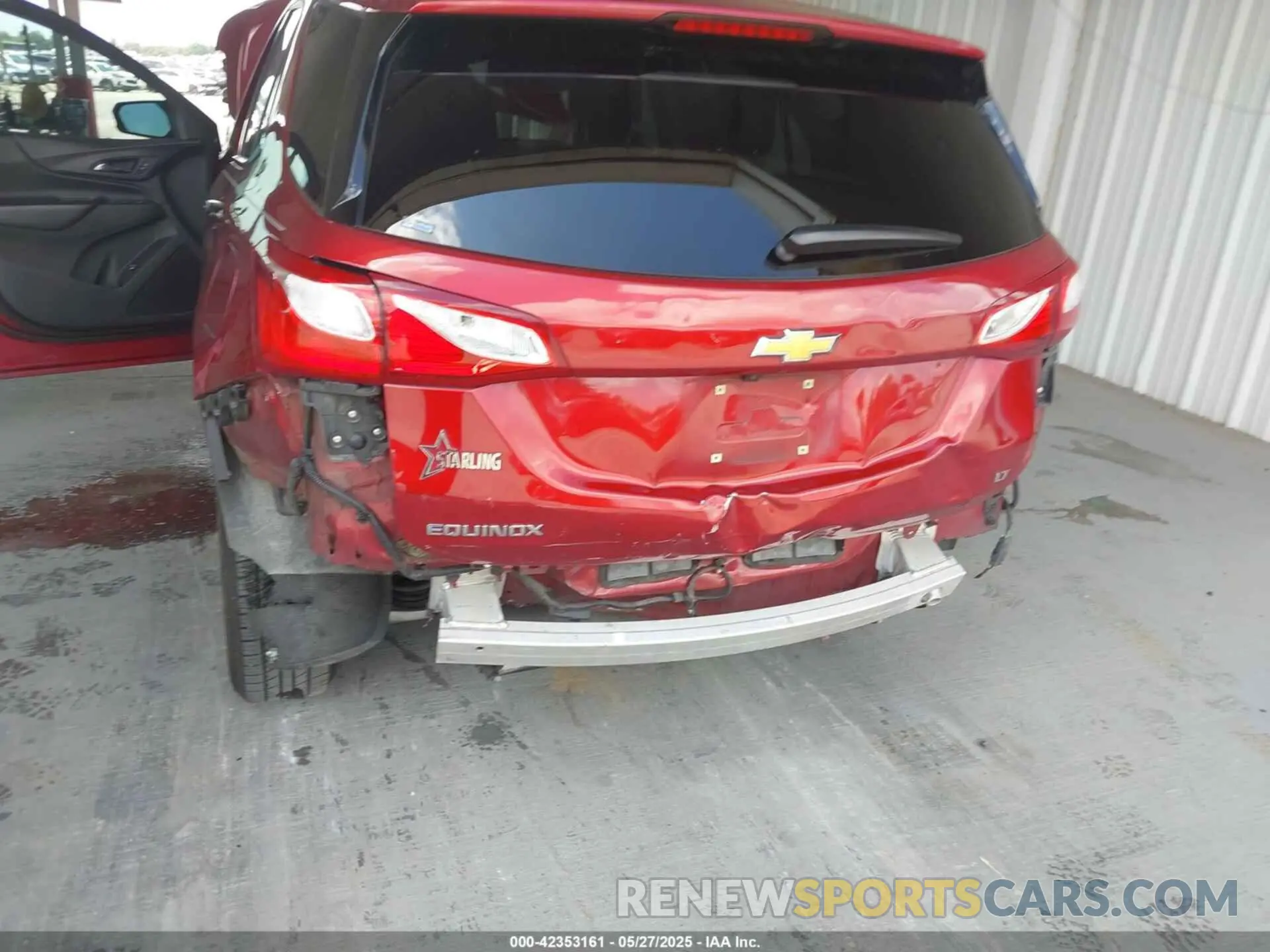 6 Photograph of a damaged car 3GNAXKEVXKS585883 CHEVROLET EQUINOX 2019