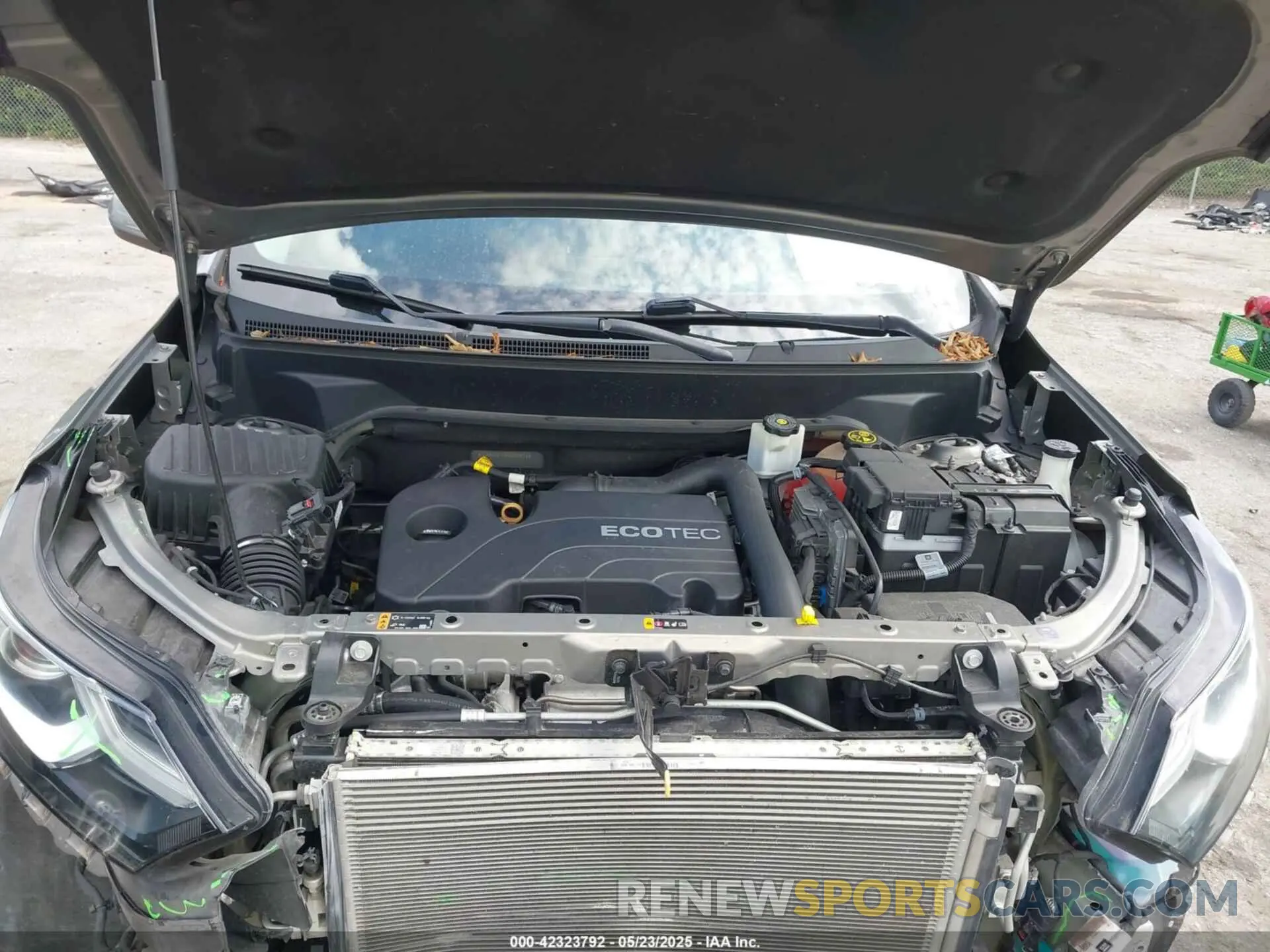 10 Photograph of a damaged car 3GNAXKEVXKS586516 CHEVROLET EQUINOX 2019