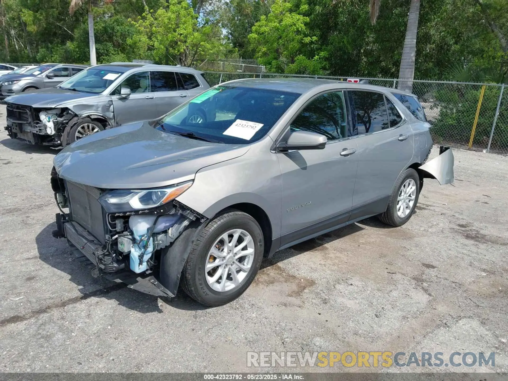 2 Photograph of a damaged car 3GNAXKEVXKS586516 CHEVROLET EQUINOX 2019