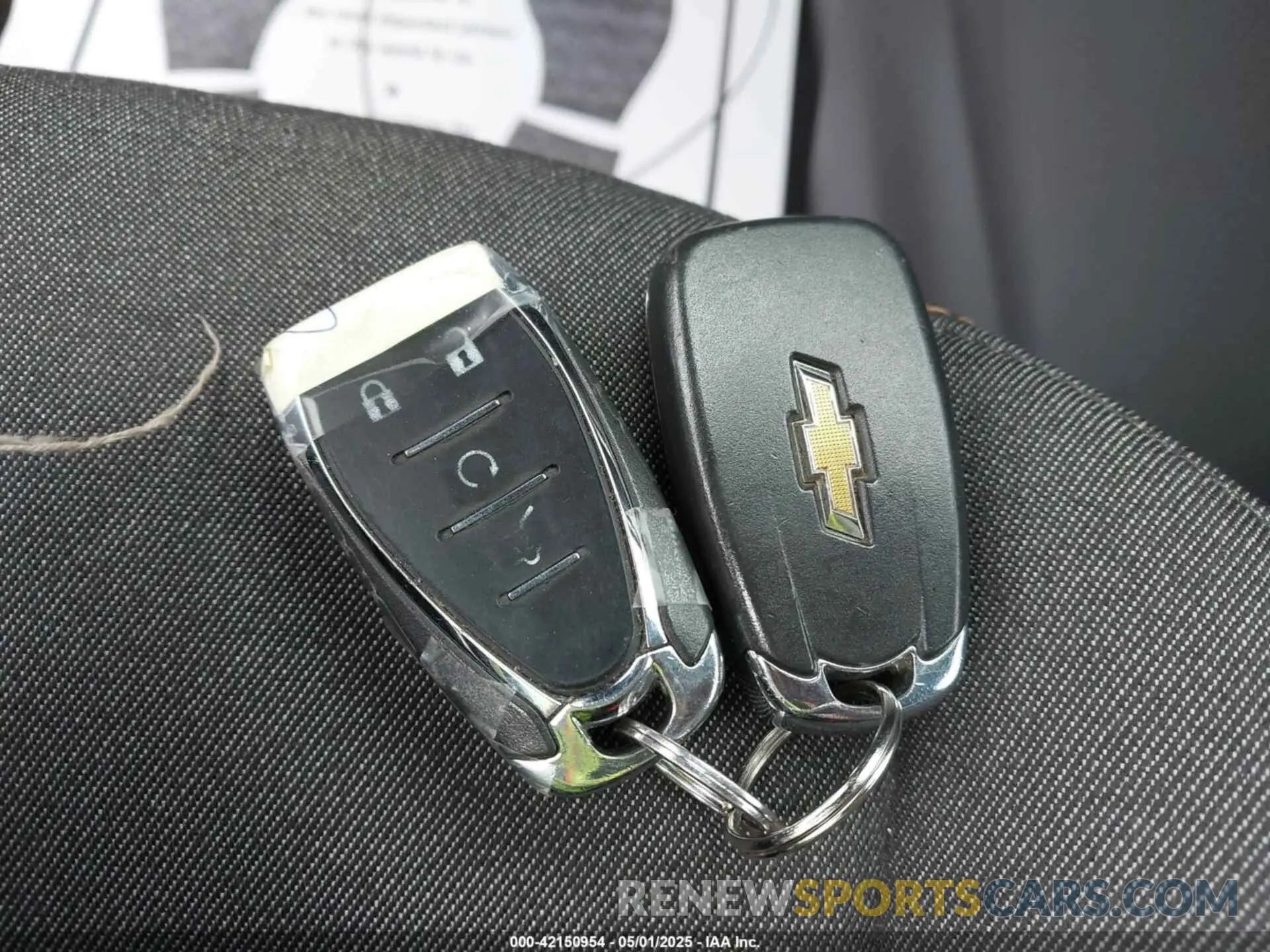 11 Photograph of a damaged car 3GNAXLEX1KS632306 CHEVROLET EQUINOX 2019