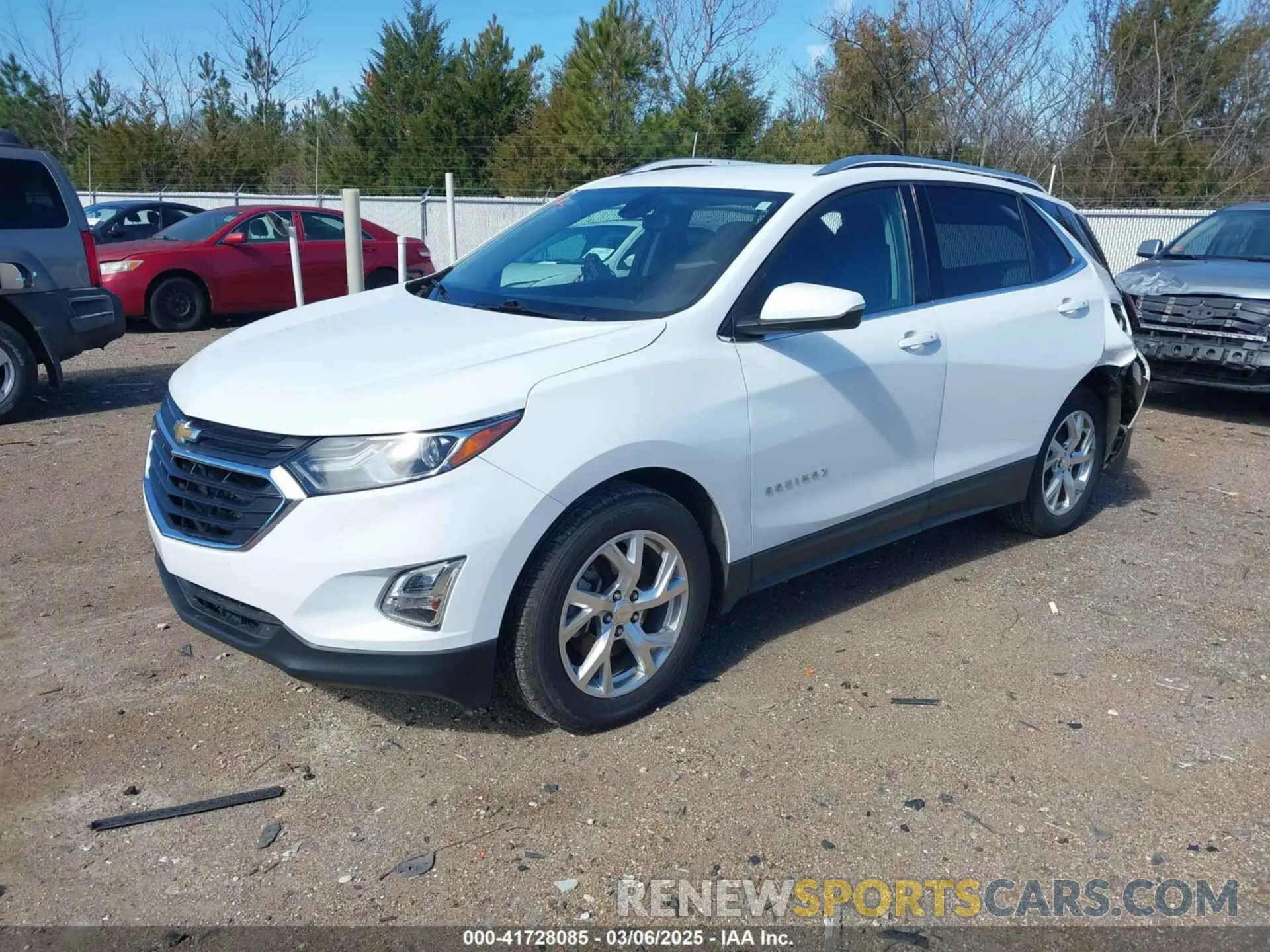2 Photograph of a damaged car 3GNAXLEX1KS681828 CHEVROLET EQUINOX 2019