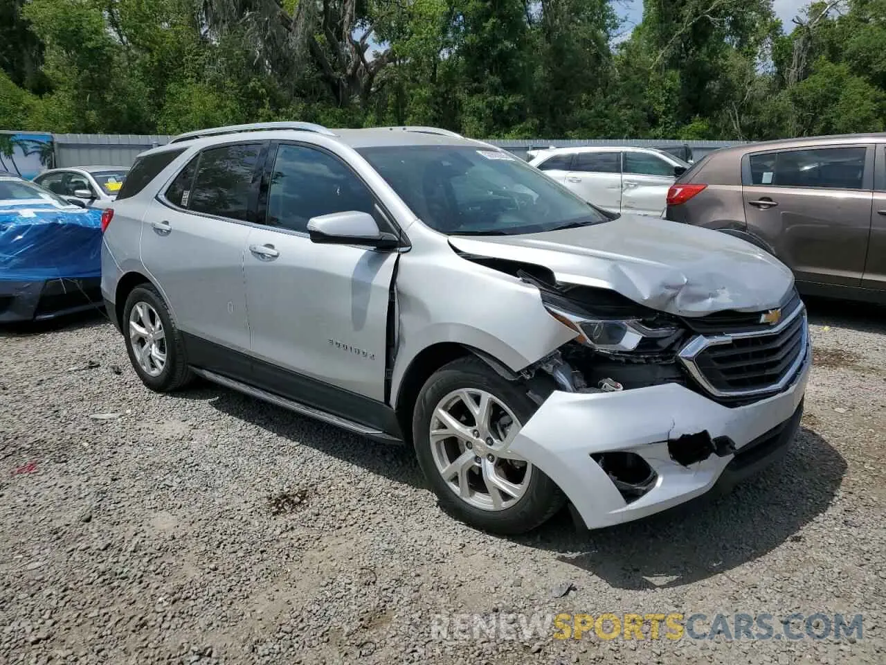 4 Photograph of a damaged car 3GNAXLEX2KS632136 CHEVROLET EQUINOX 2019