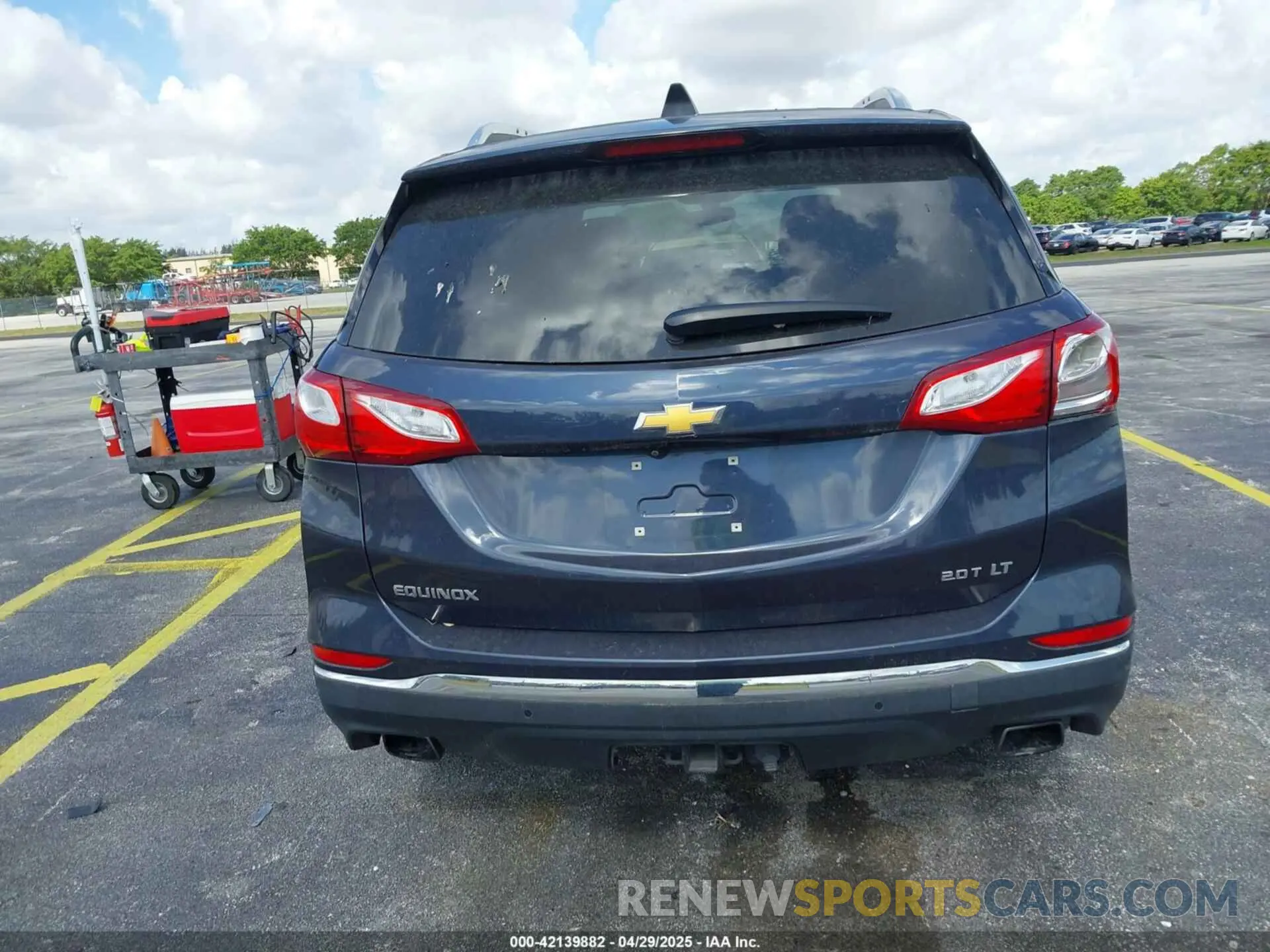 16 Photograph of a damaged car 3GNAXLEX4KL243380 CHEVROLET EQUINOX 2019