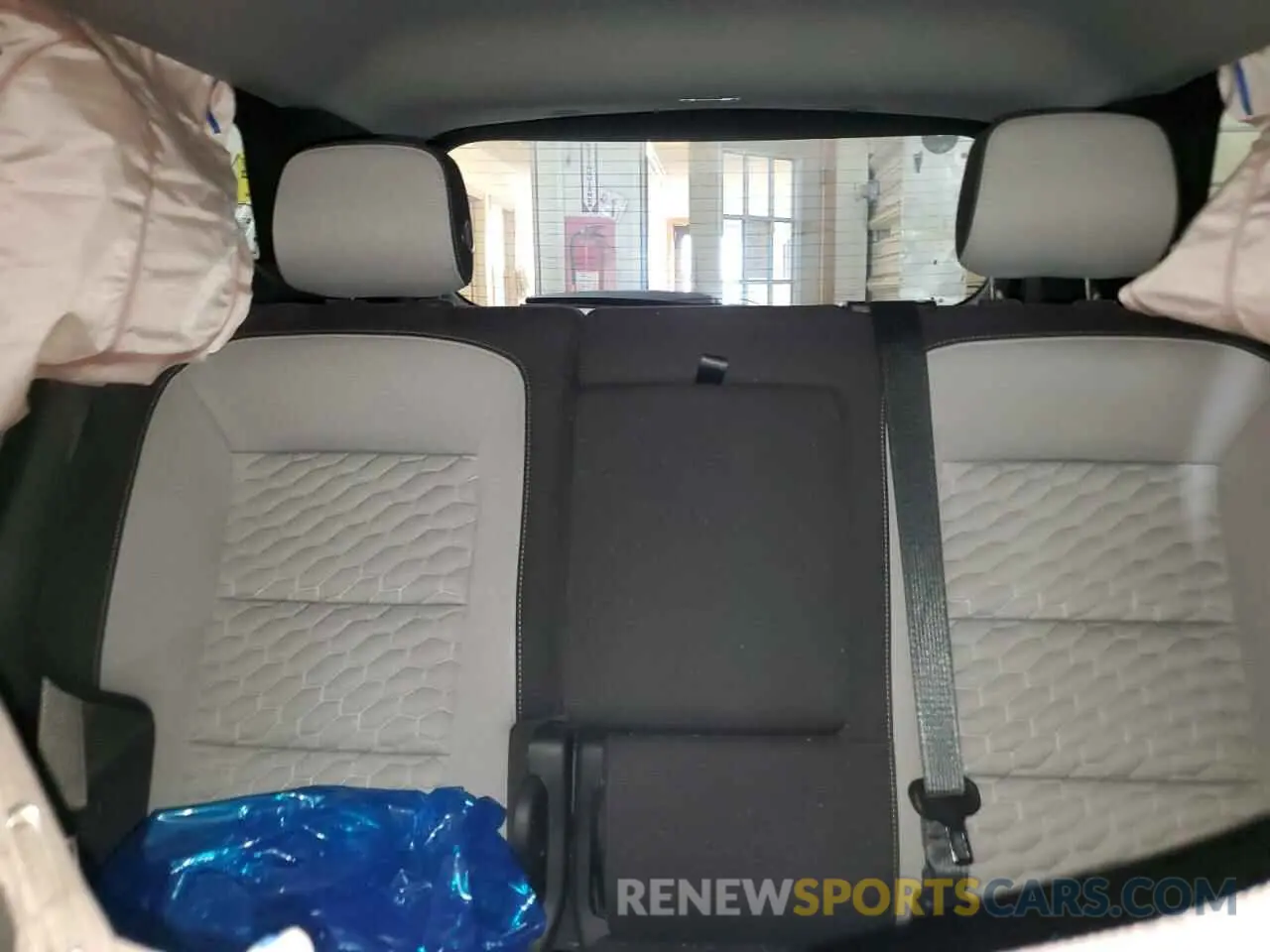 10 Photograph of a damaged car 3GNAXLEX4KS580301 CHEVROLET EQUINOX 2019