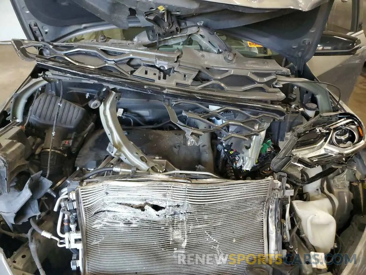 13 Photograph of a damaged car 3GNAXLEX4KS580301 CHEVROLET EQUINOX 2019