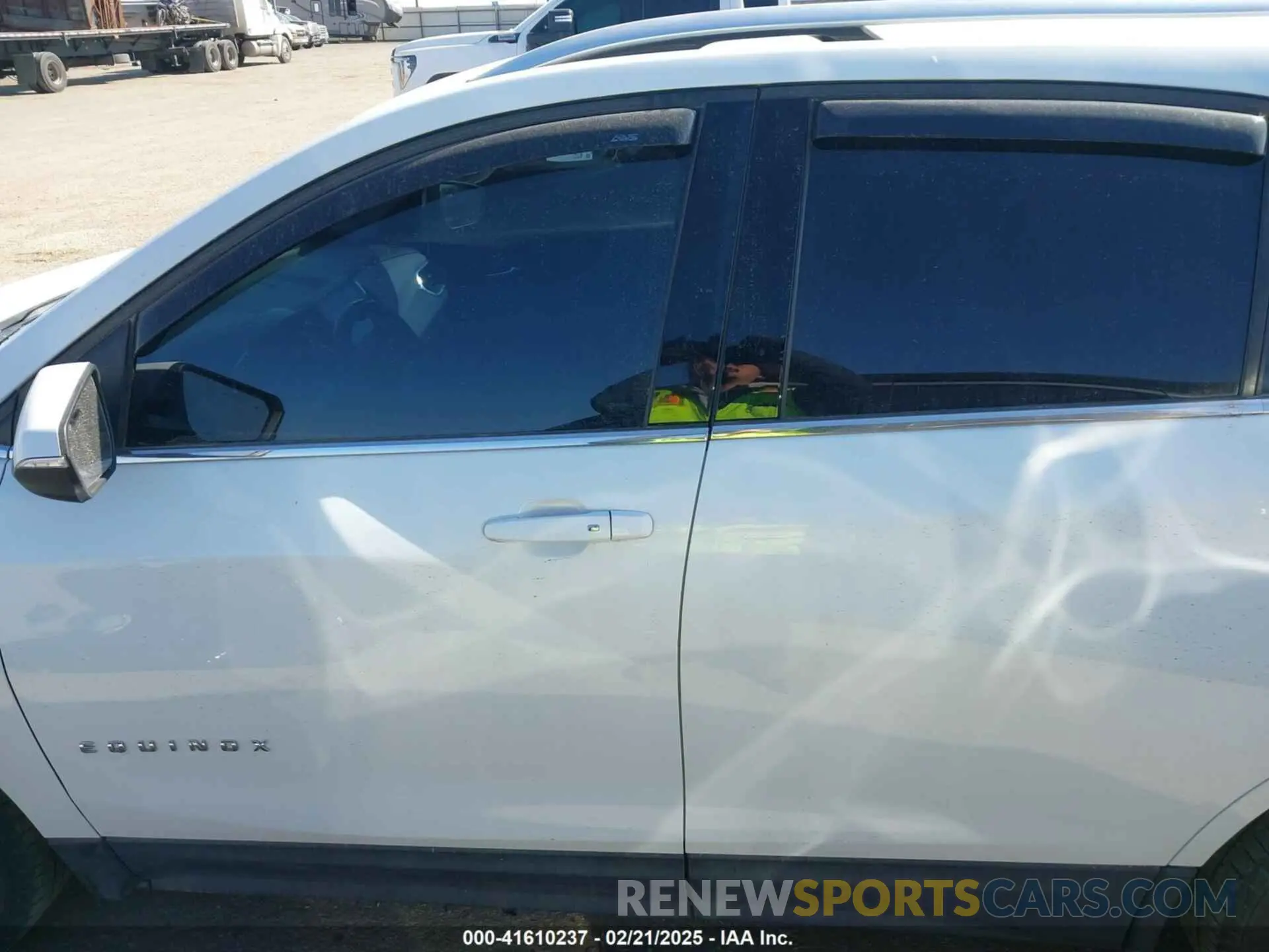 14 Photograph of a damaged car 3GNAXLEX4KS662609 CHEVROLET EQUINOX 2019