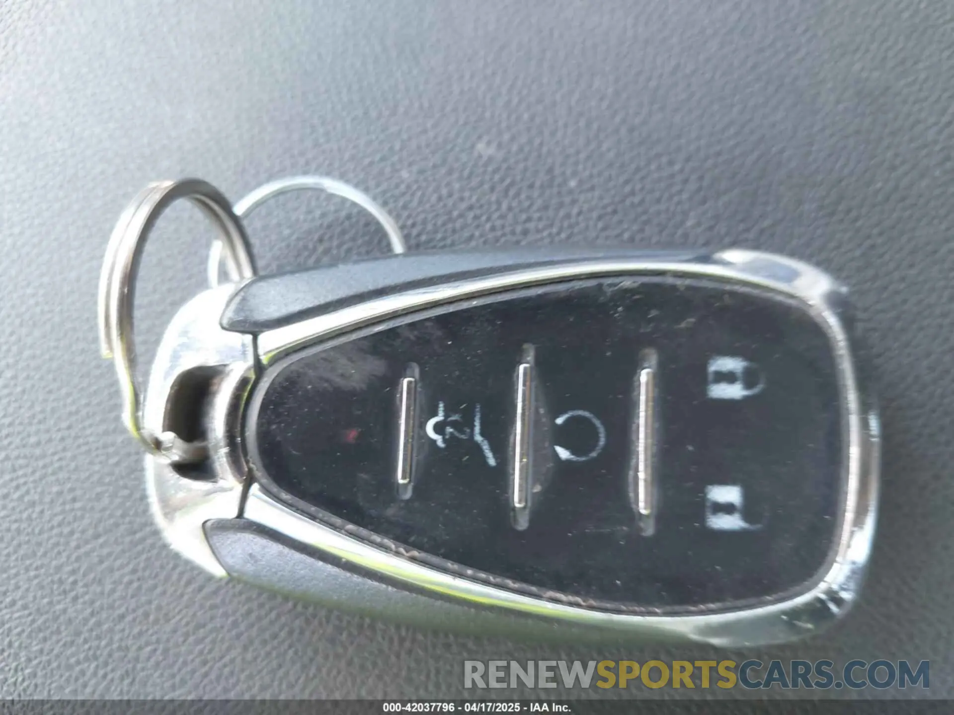 11 Photograph of a damaged car 3GNAXLEX5KS634124 CHEVROLET EQUINOX 2019
