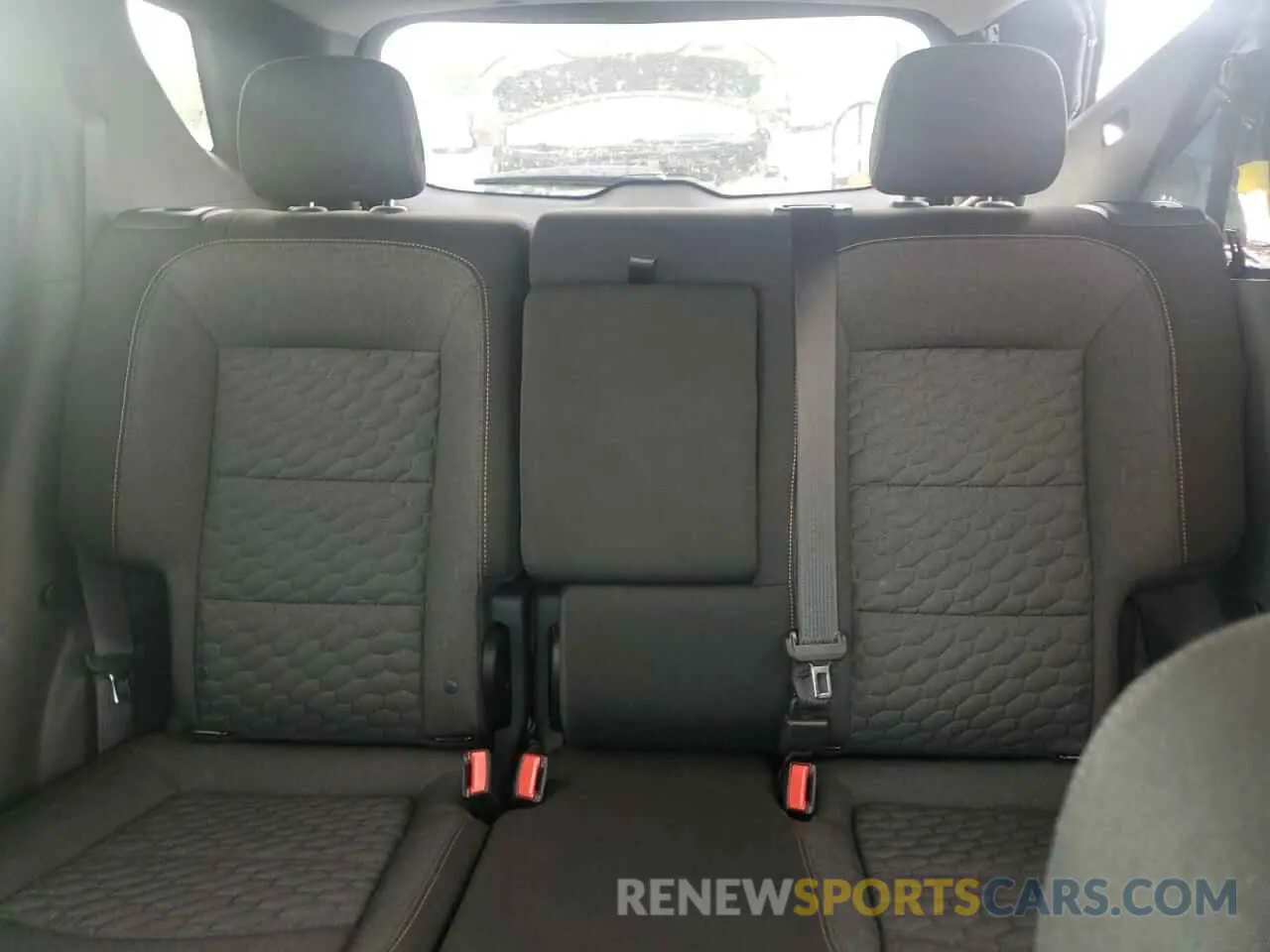 10 Photograph of a damaged car 3GNAXLEXXKL375348 CHEVROLET EQUINOX 2019