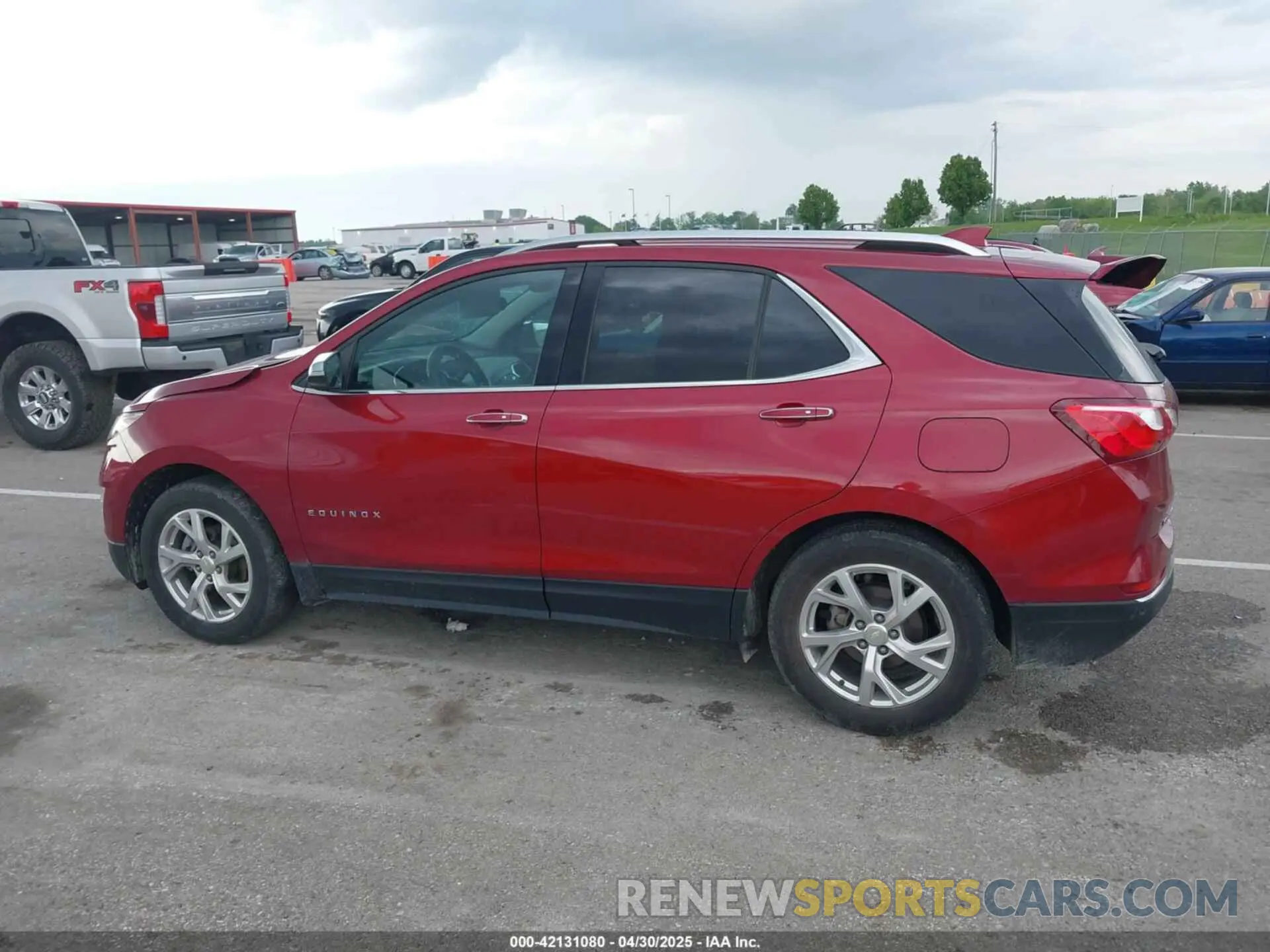13 Photograph of a damaged car 3GNAXNEV0KL213903 CHEVROLET EQUINOX 2019
