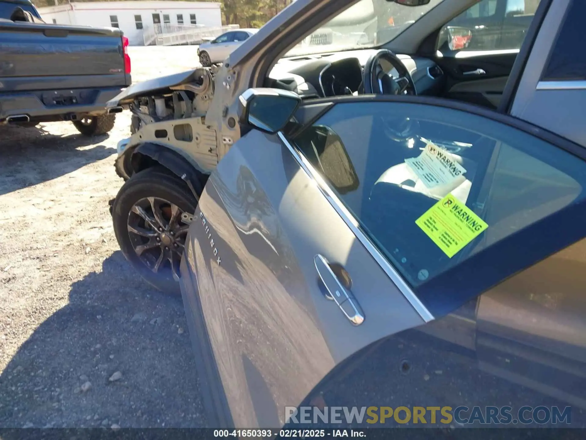 18 Photograph of a damaged car 3GNAXNEV0KS548150 CHEVROLET EQUINOX 2019