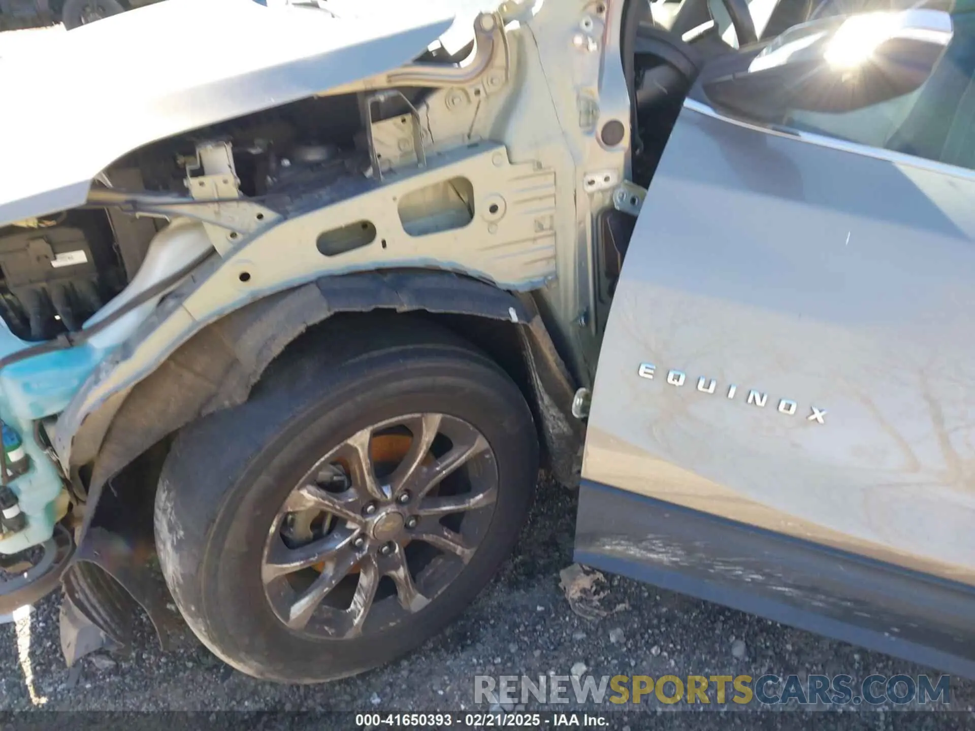 19 Photograph of a damaged car 3GNAXNEV0KS548150 CHEVROLET EQUINOX 2019
