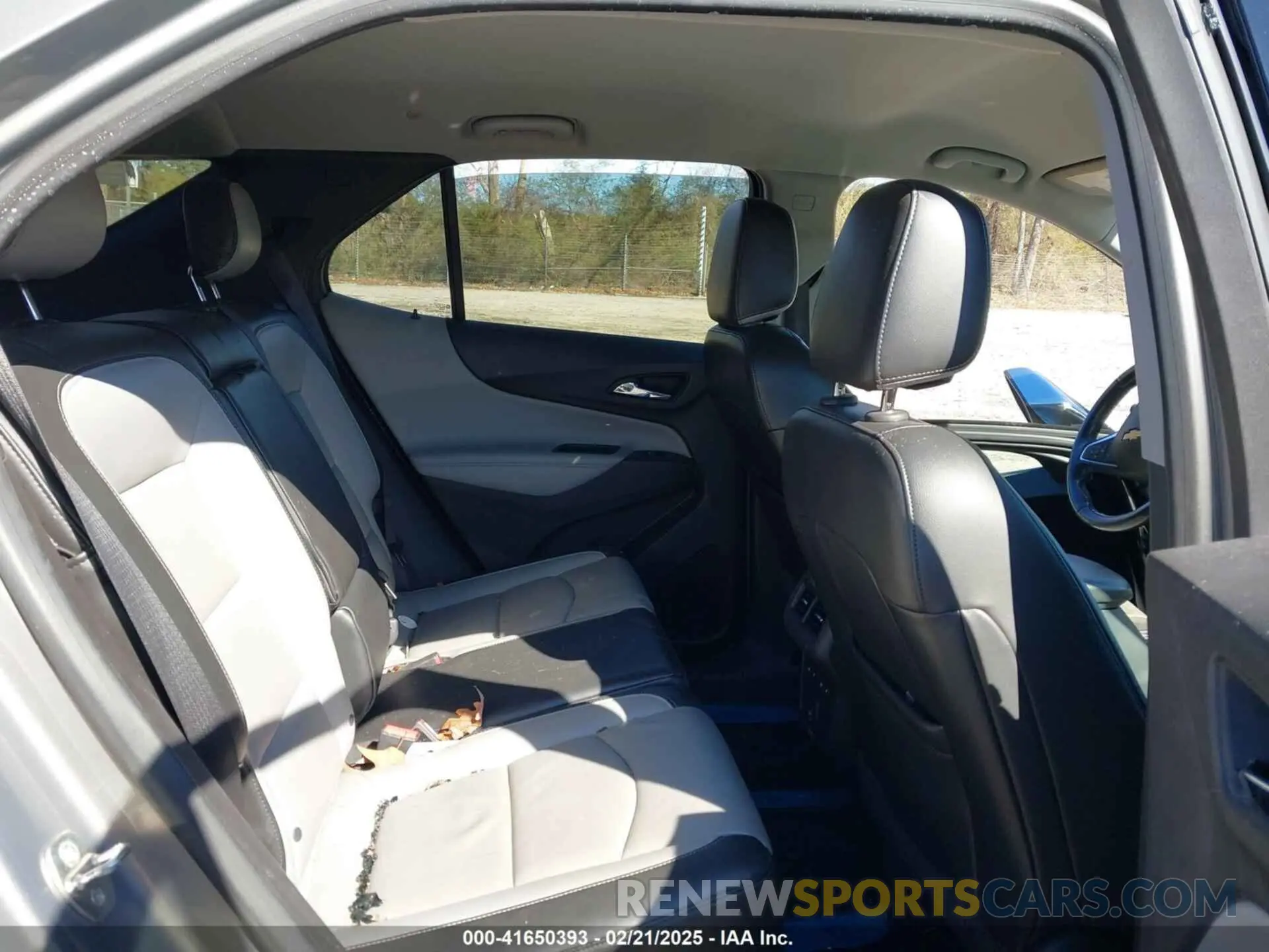 8 Photograph of a damaged car 3GNAXNEV0KS548150 CHEVROLET EQUINOX 2019