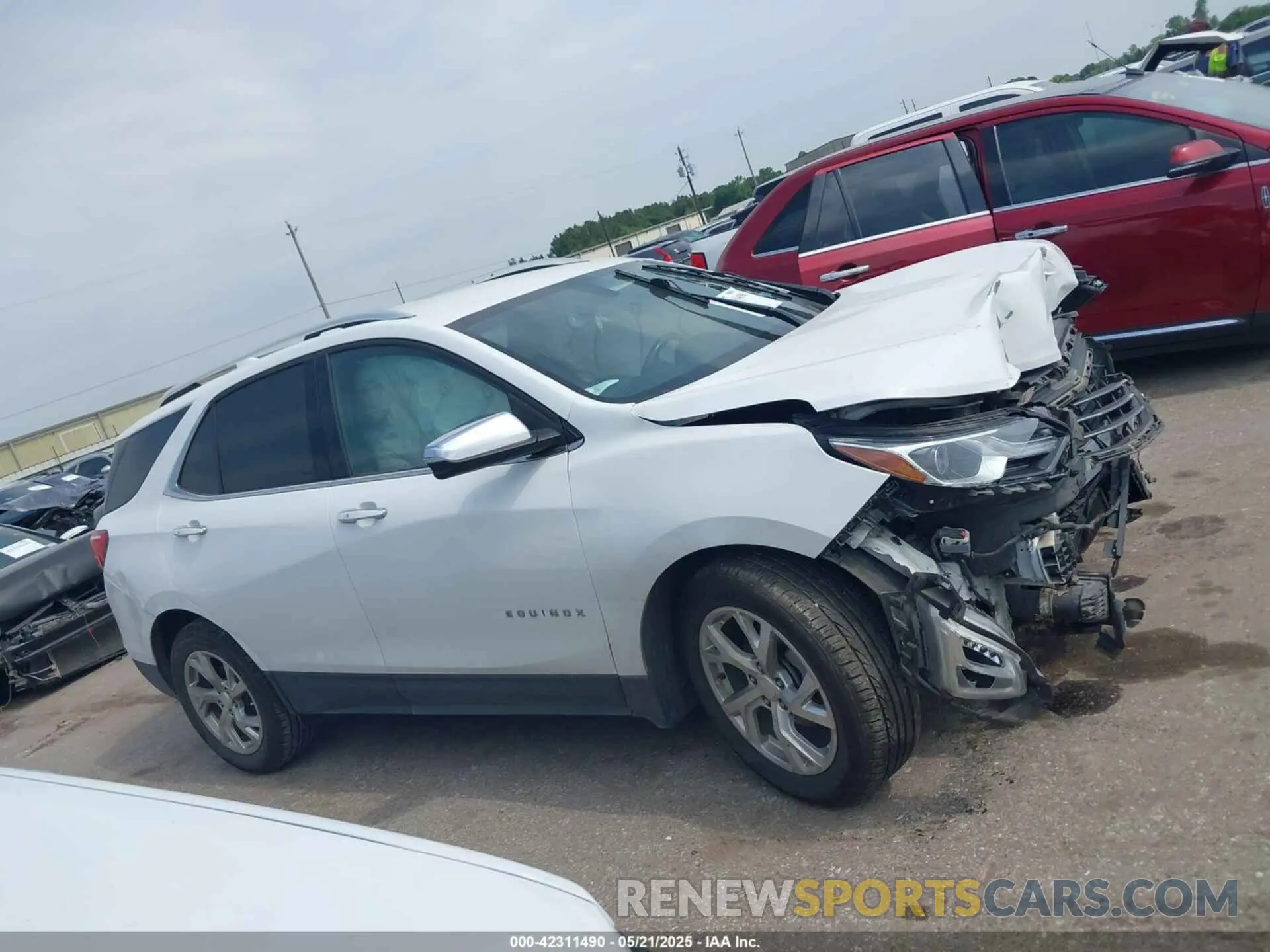 12 Photograph of a damaged car 3GNAXNEV0KS641105 CHEVROLET EQUINOX 2019